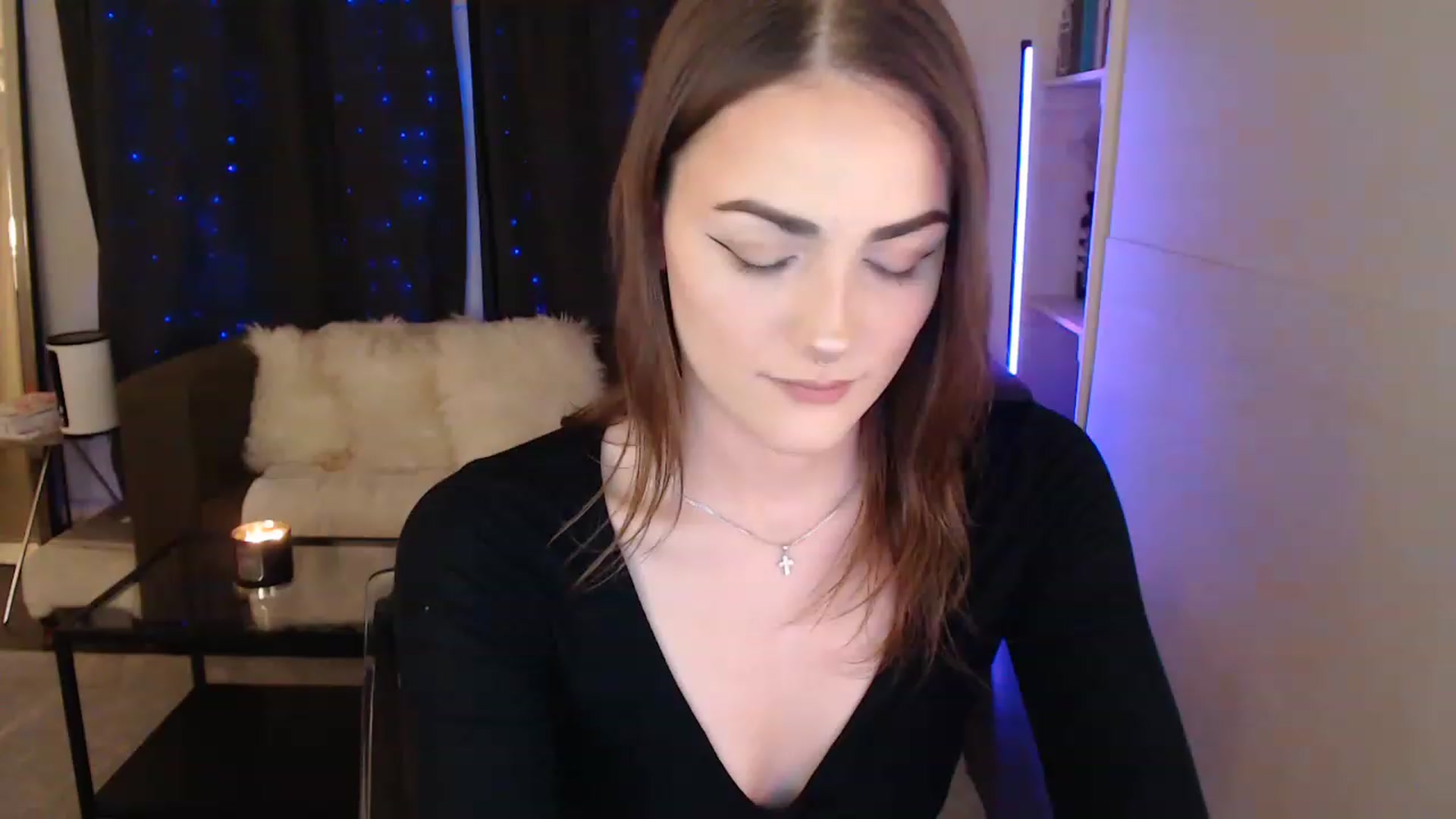 Gallery image thumbnail from angelpuppygrl's myfreecams stream on, 03/13/2023, 09:19 image 13 of 20