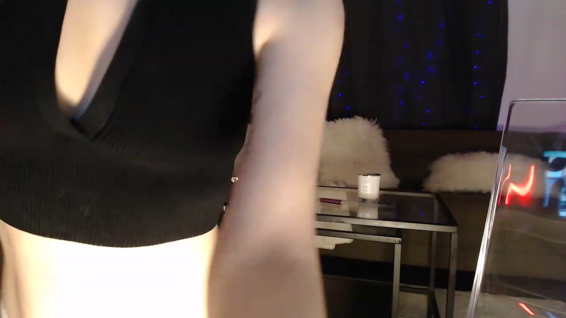 Gallery image thumbnail from angelpuppygrl's myfreecams stream on, 03/17/2023, 24:12 image 2 of 20