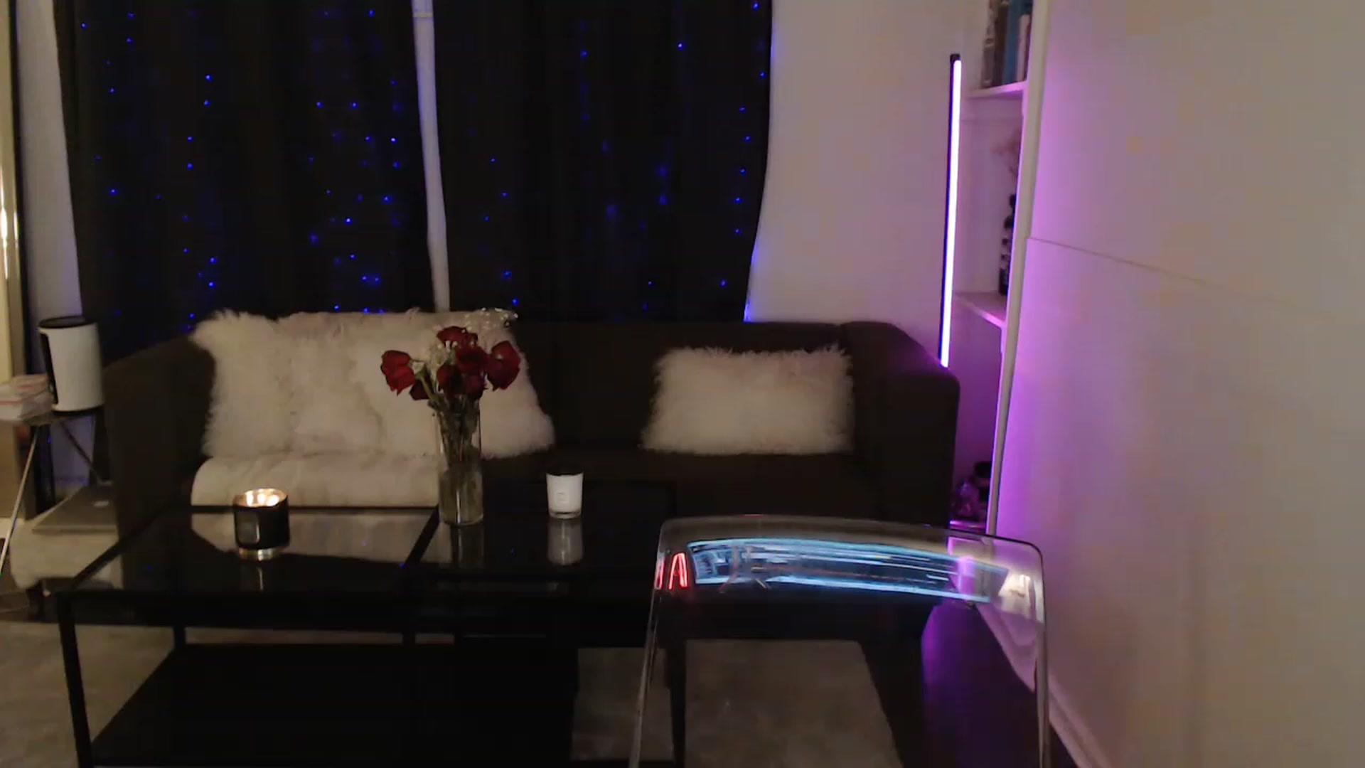 Gallery image thumbnail from angelpuppygrl's myfreecams stream on, 04/13/2023, 07:17 image 13 of 20