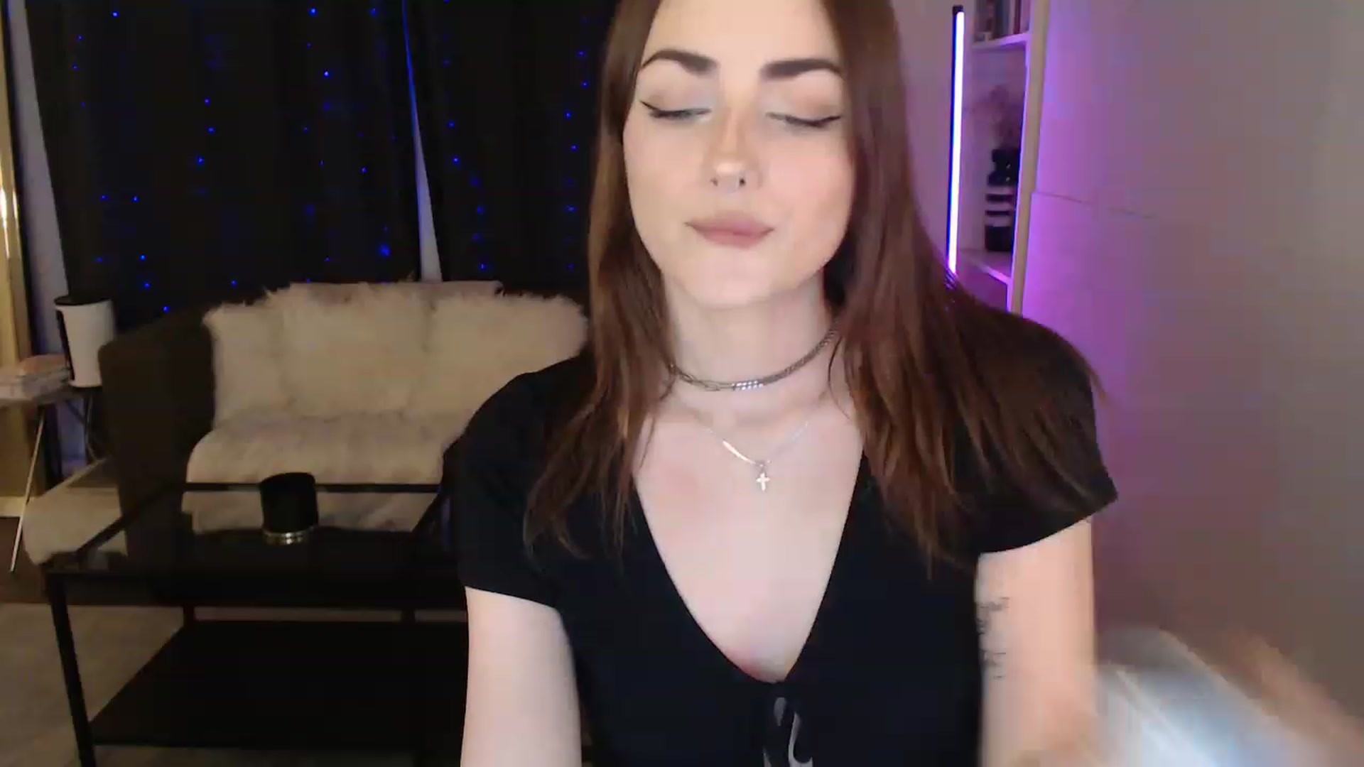 Gallery image thumbnail from angelpuppygrl's myfreecams stream on, 04/26/2023, 06:31 image 19 of 20