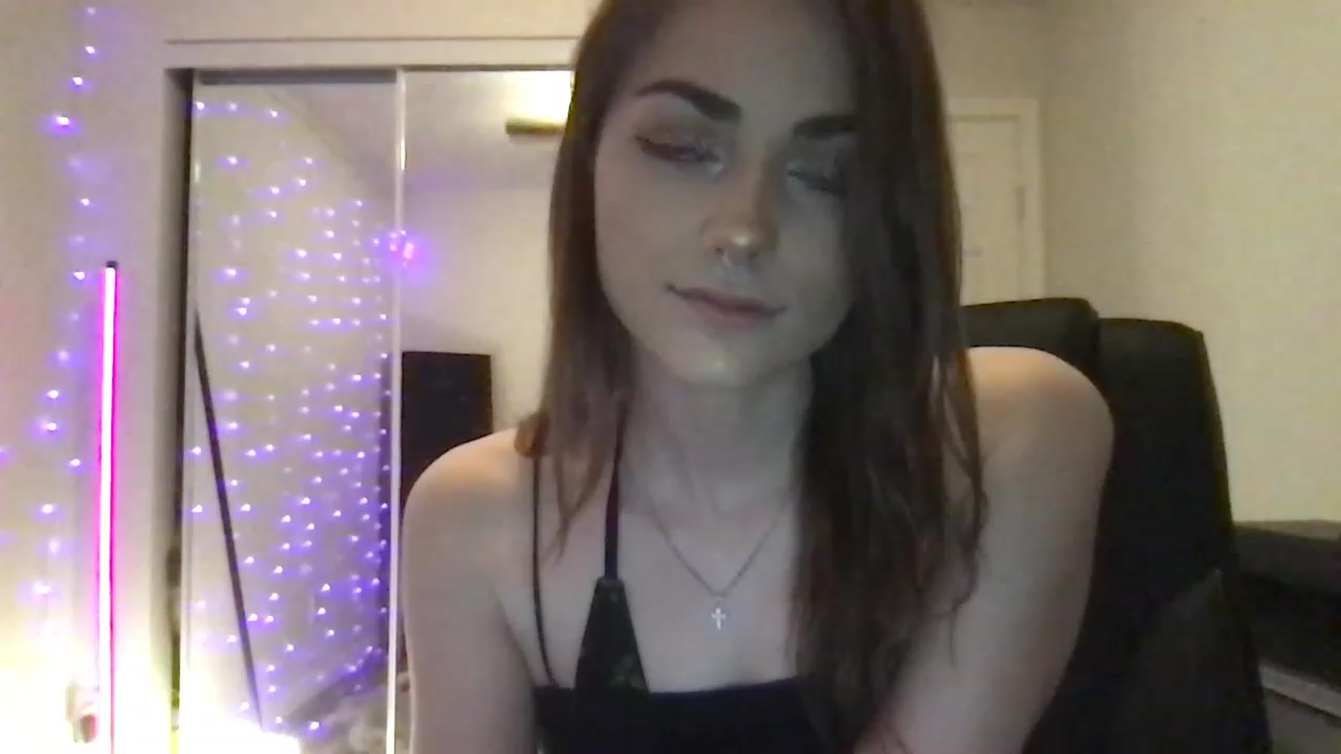 Gallery image thumbnail from angelpuppygrl's myfreecams stream on, 06/13/2023, 03:39 image 19 of 20