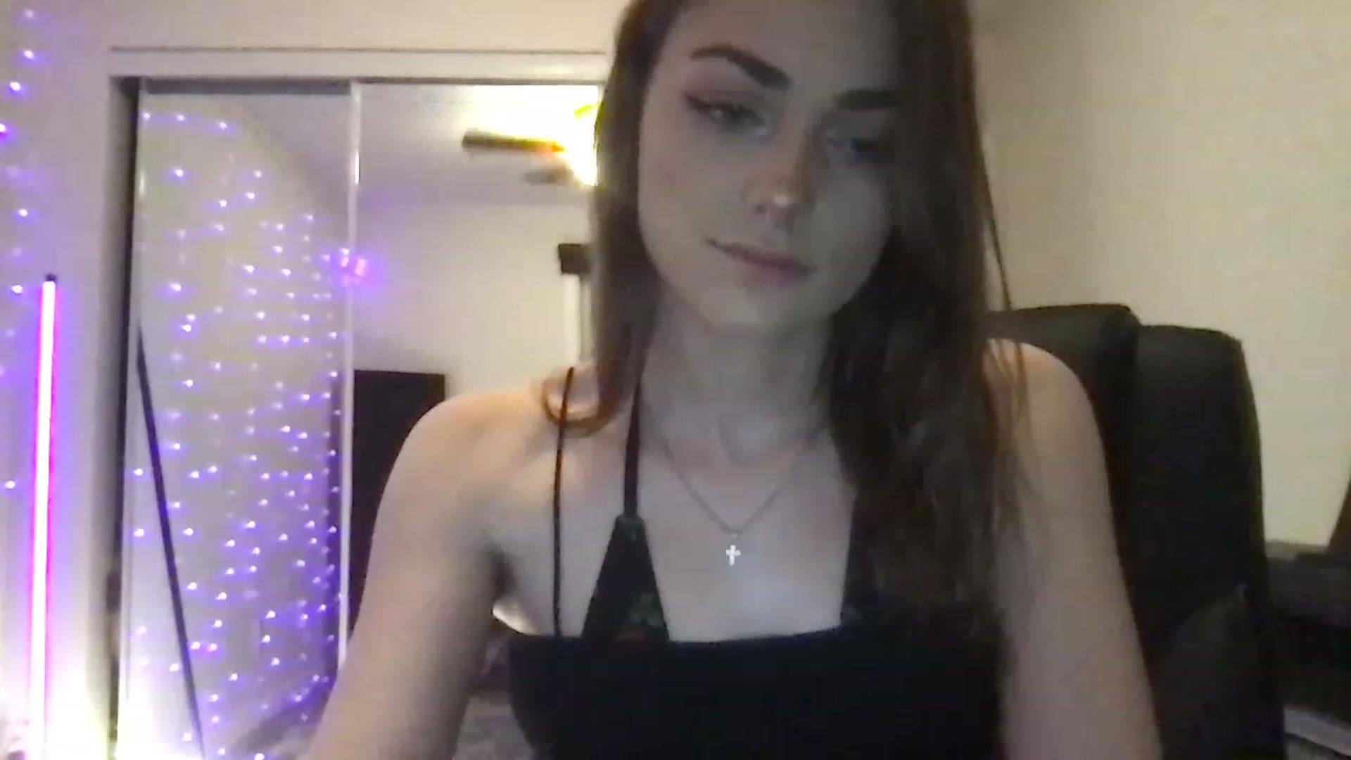 Gallery image thumbnail from angelpuppygrl's myfreecams stream on, 06/13/2023, 03:39 image 11 of 20