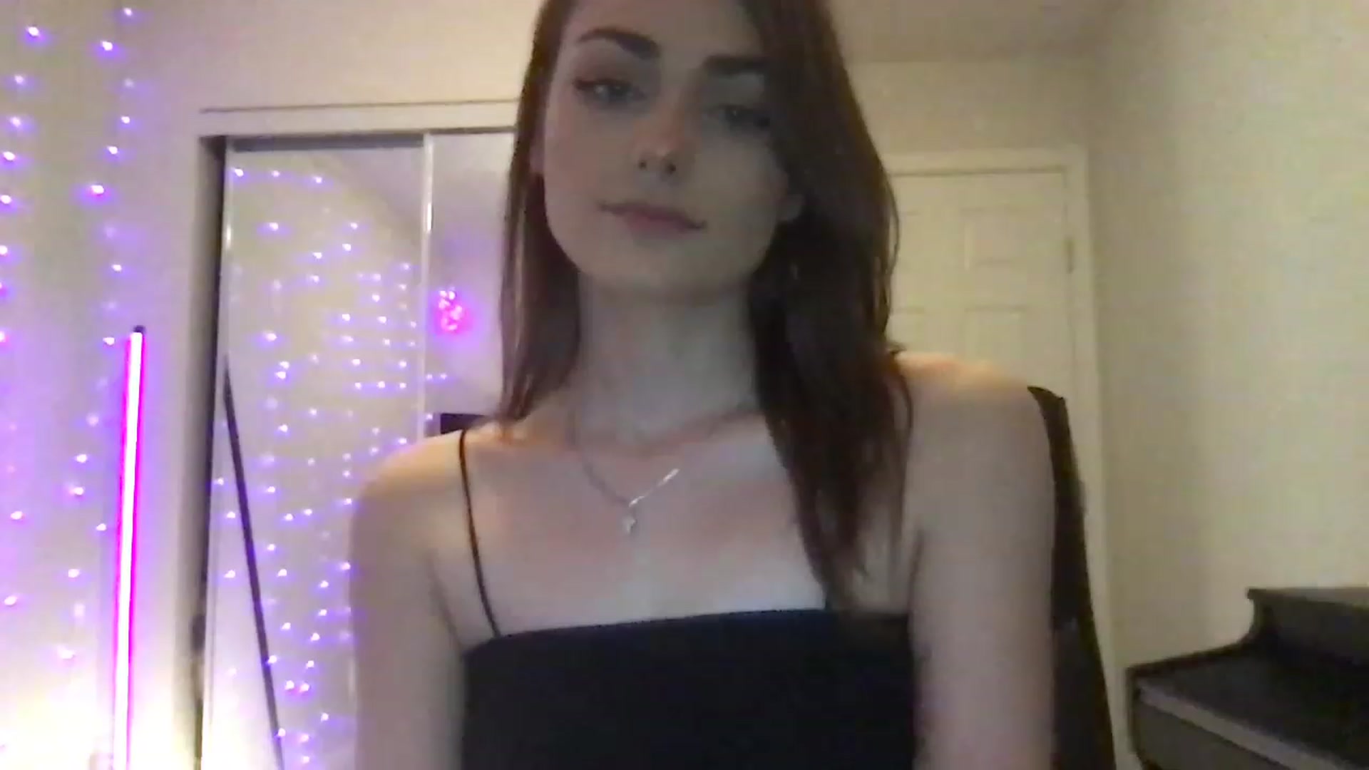 Gallery image thumbnail from angelpuppygrl's myfreecams stream on, 06/13/2023, 04:51 image 9 of 20