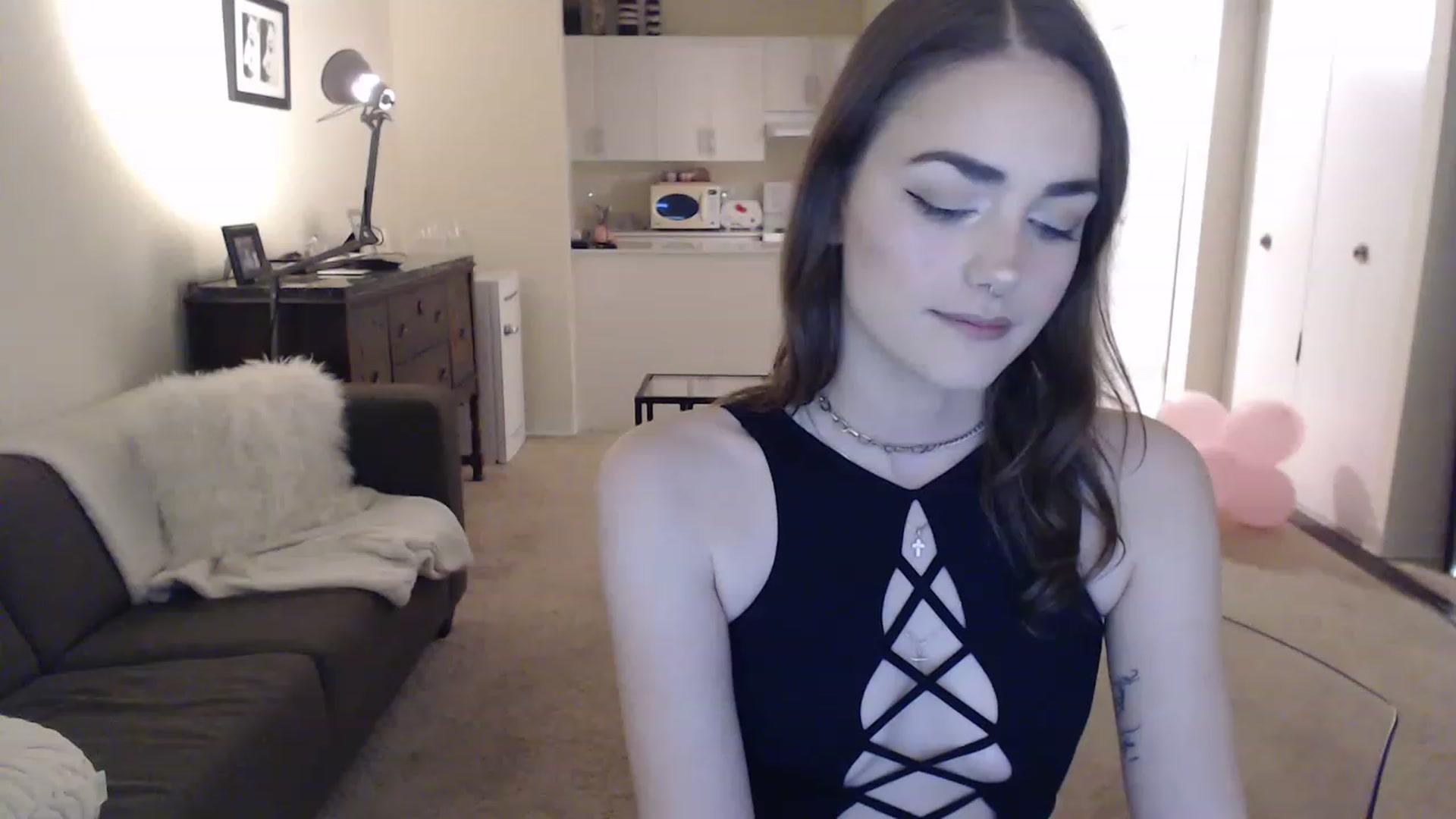 Gallery image thumbnail from angelpuppygrl's myfreecams stream on, 08/11/2023, 08:11 image 2 of 20