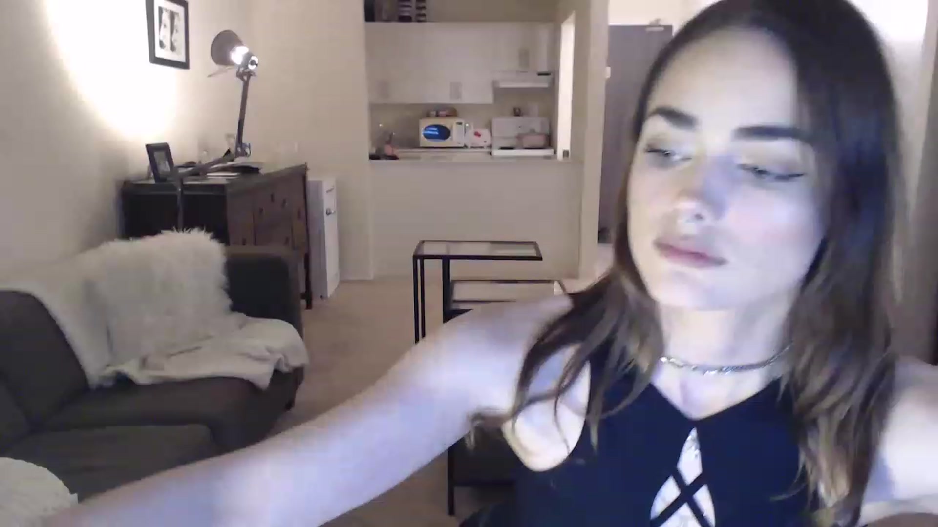 Gallery image thumbnail from angelpuppygrl's myfreecams stream on, 08/11/2023, 08:11 image 8 of 20