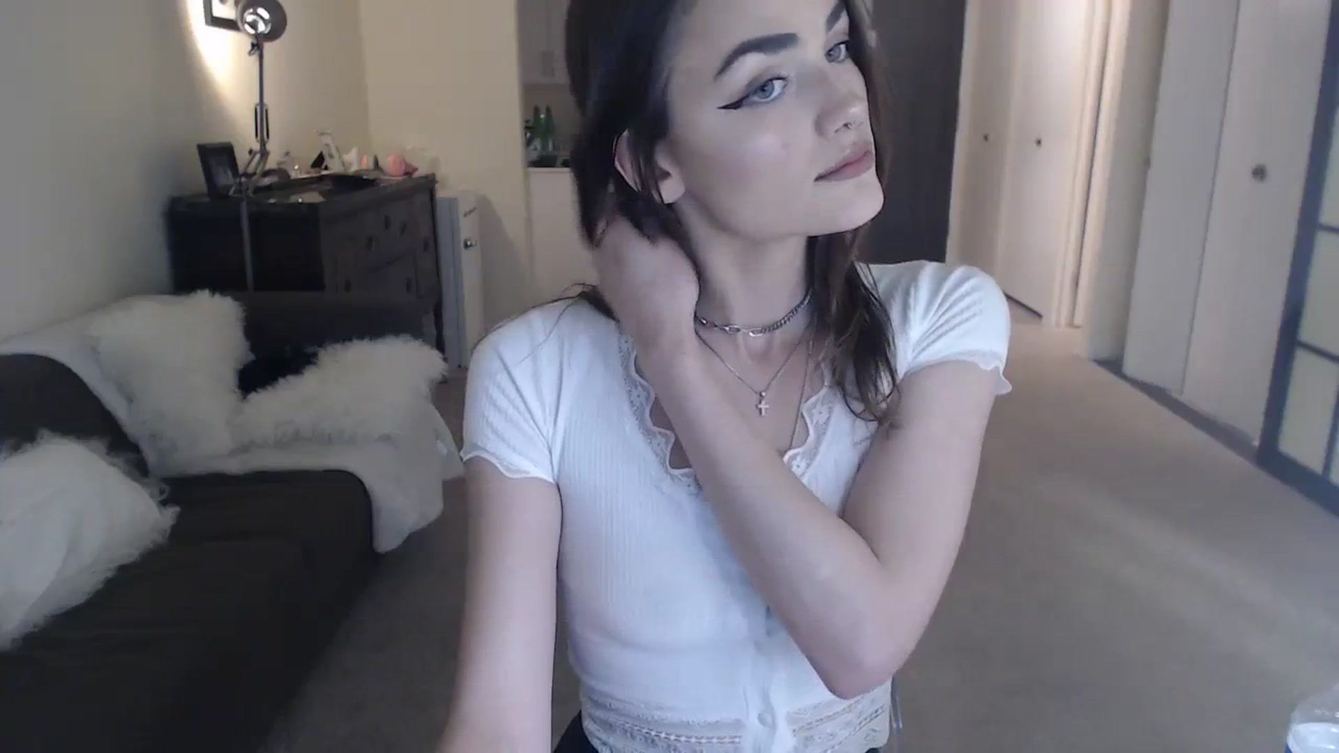 Gallery image thumbnail from angelpuppygrl's myfreecams stream on, 08/19/2023, 13:33 image 5 of 20