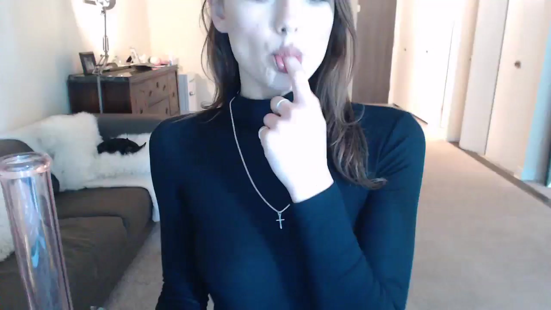 Gallery image thumbnail from angelpuppygrl's myfreecams stream on, 08/19/2023, 17:14 image 4 of 20