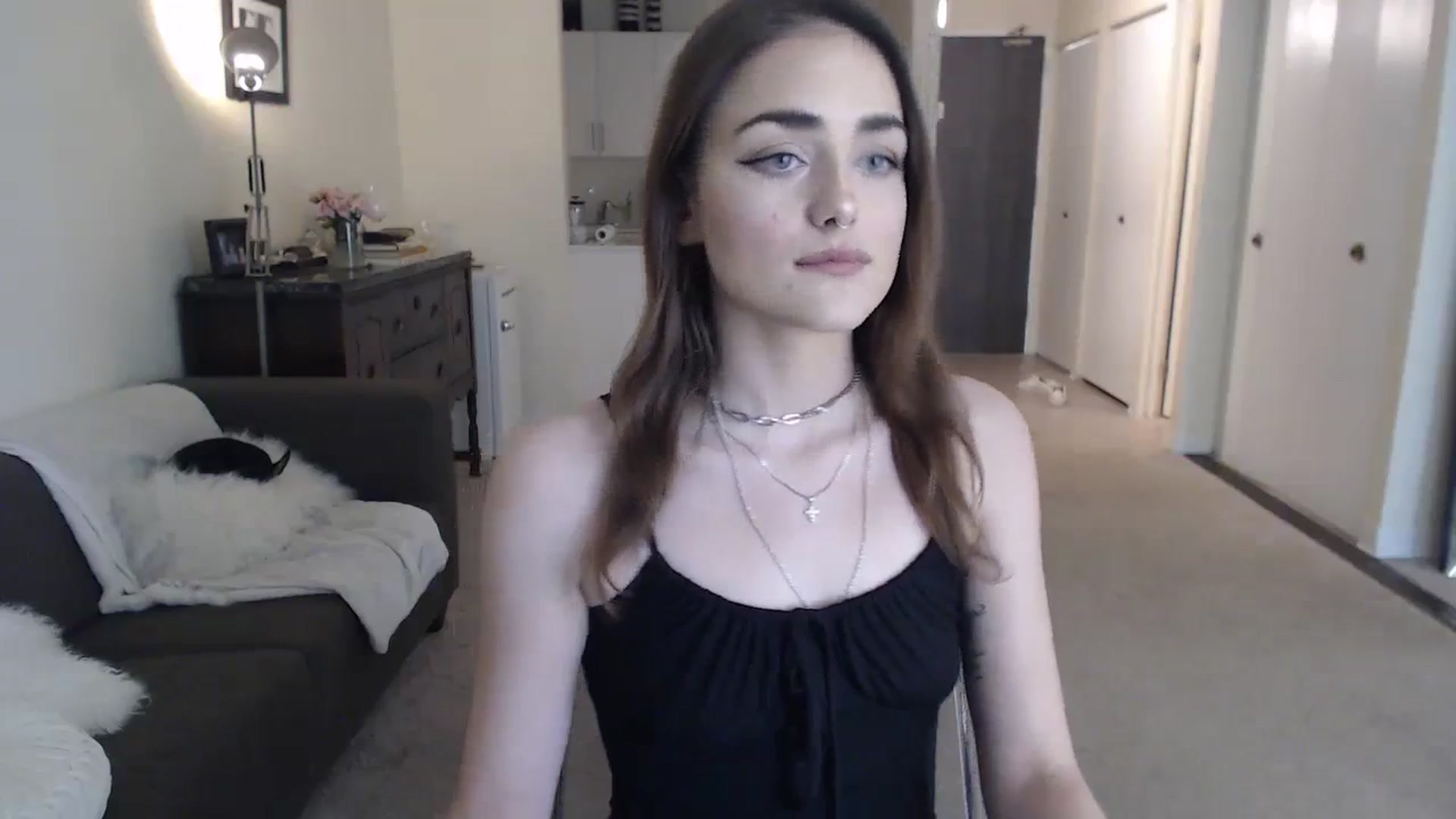 Gallery image thumbnail from angelpuppygrl's myfreecams stream on, 08/30/2023, 14:03 image 6 of 20