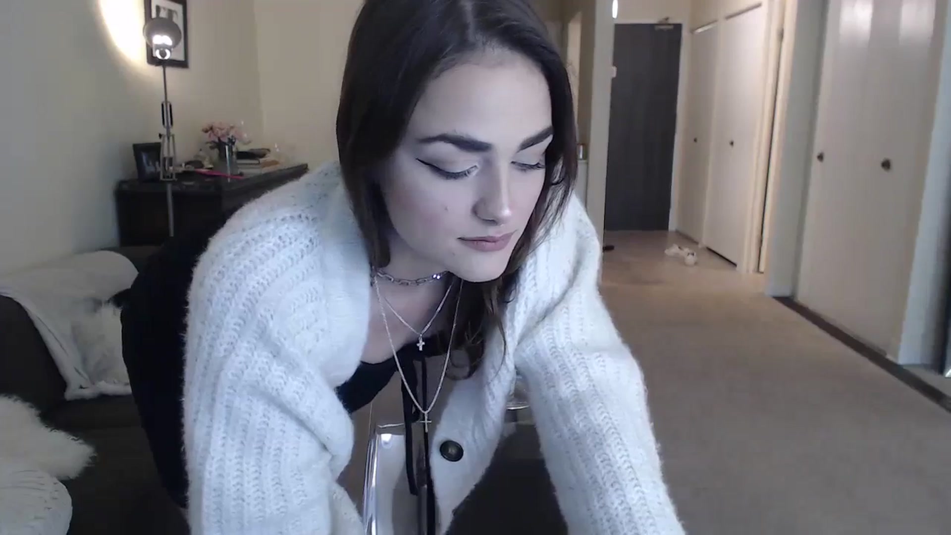 Gallery image thumbnail from angelpuppygrl's myfreecams stream on, 08/30/2023, 14:03 image 4 of 20