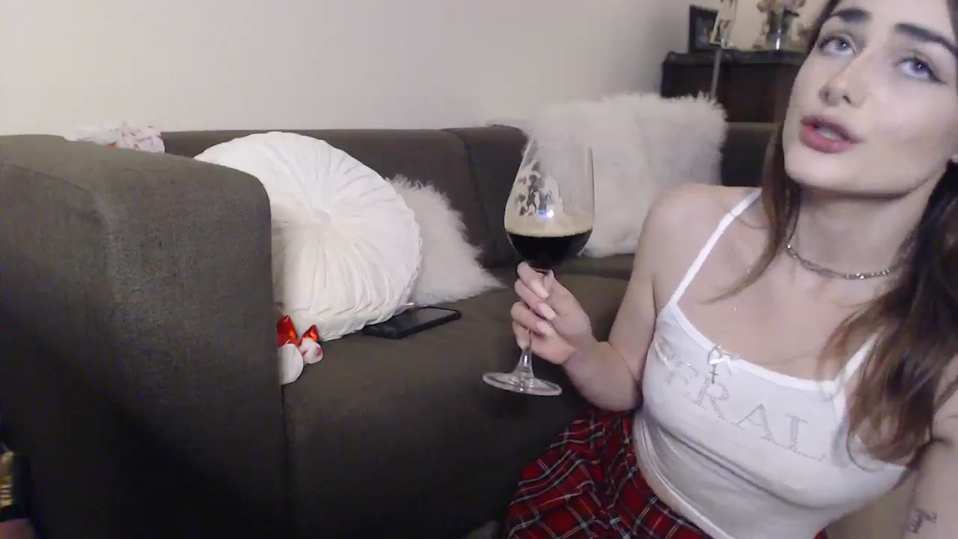 Gallery image thumbnail from angelpuppygrl's myfreecams stream on, 09/03/2023, 11:46 image 14 of 20
