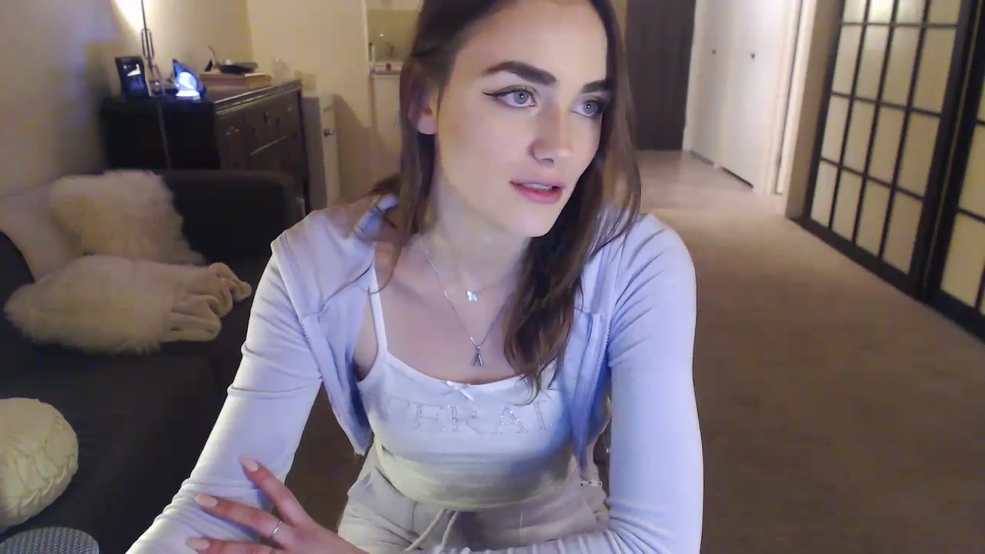 Gallery image thumbnail from angelpuppygrl's myfreecams stream on, 10/25/2023, 09:10 image 14 of 20
