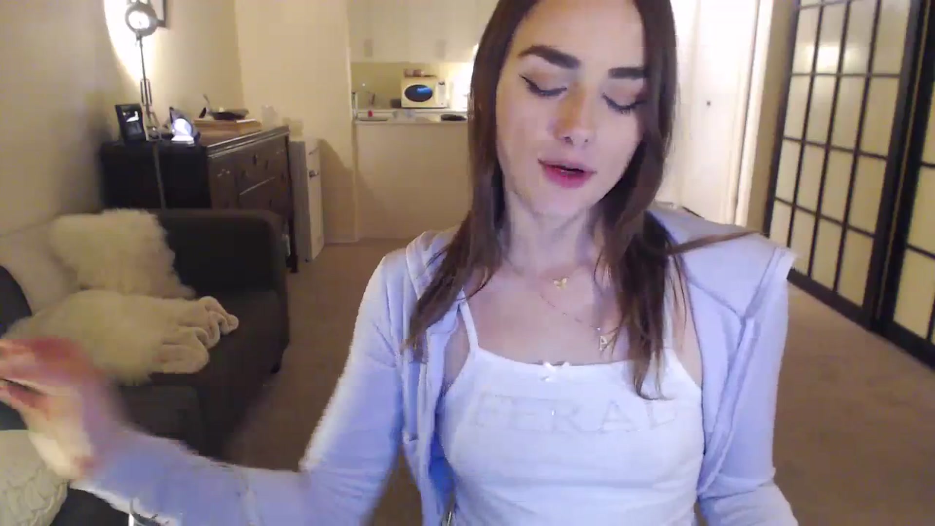 Gallery image thumbnail from angelpuppygrl's myfreecams stream on, 10/25/2023, 09:47 image 7 of 20