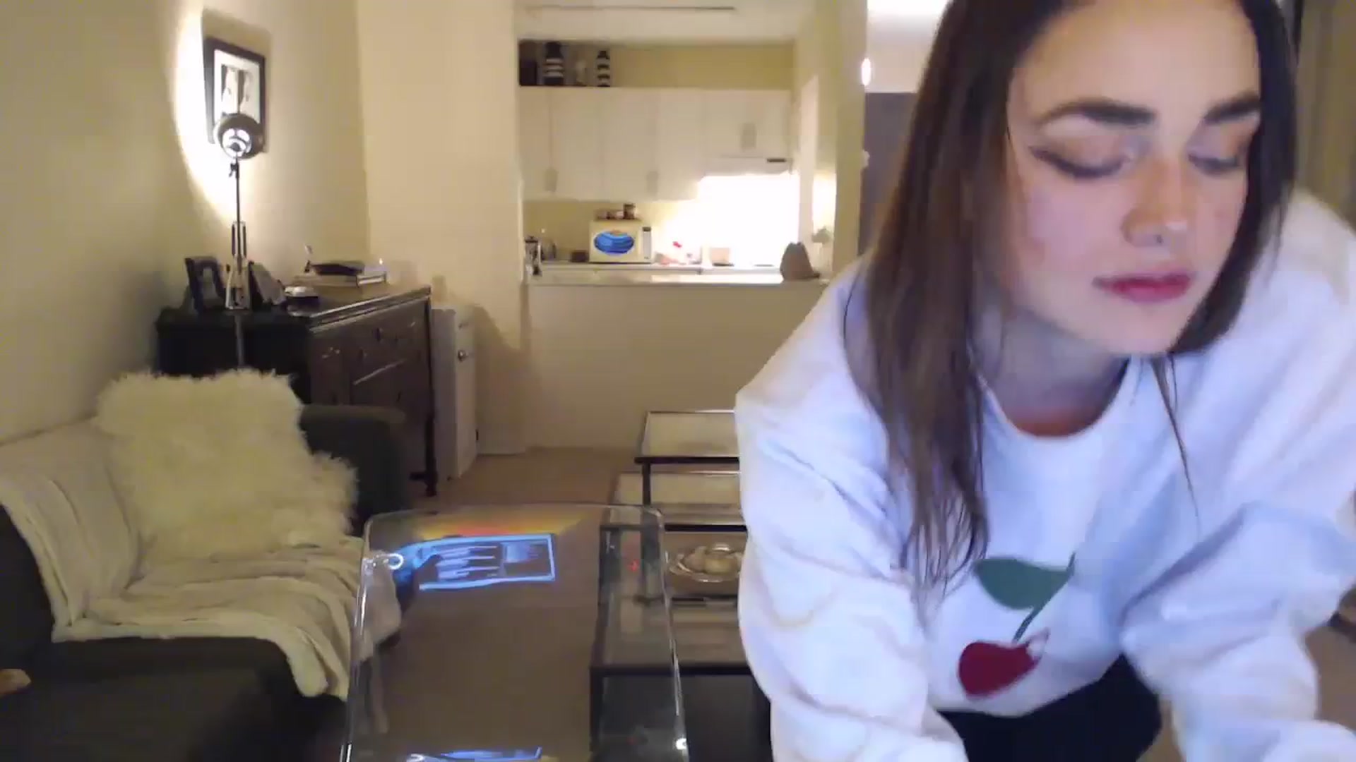 Gallery image thumbnail from angelpuppygrl's myfreecams stream on, 11/16/2023, 09:02 image 7 of 20