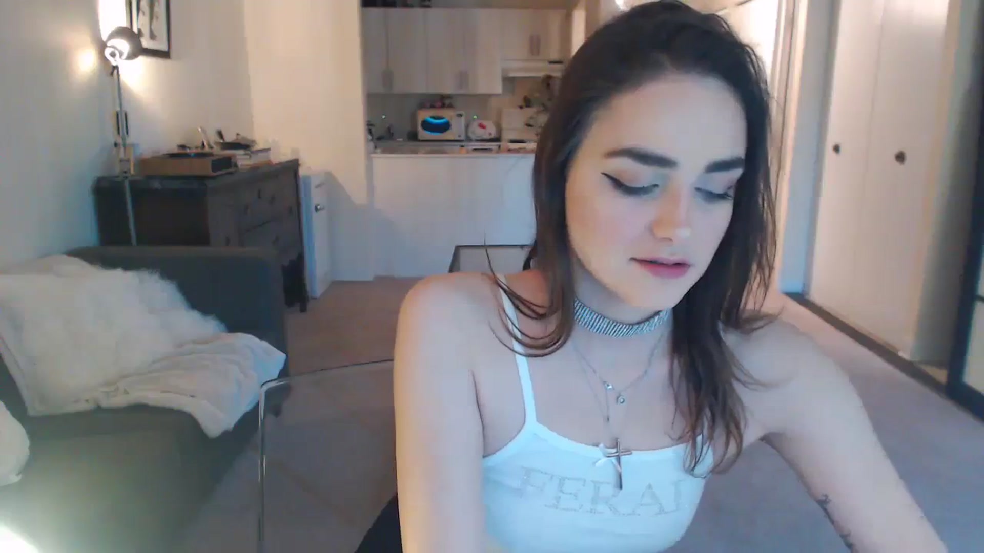 Gallery image thumbnail from angelpuppygrl's myfreecams stream on, 01/01/2024, 19:23 image 10 of 20