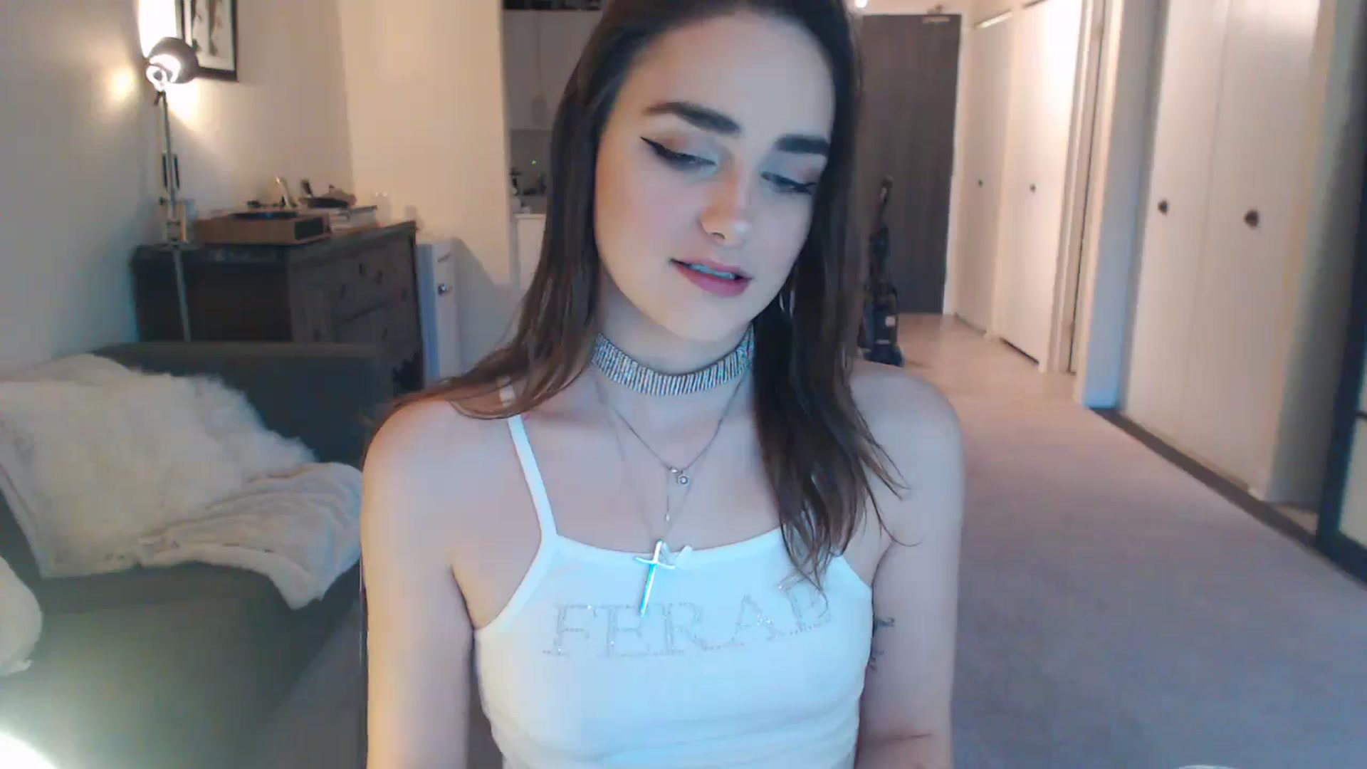 Gallery image thumbnail from angelpuppygrl's myfreecams stream on, 01/01/2024, 19:23 image 16 of 20
