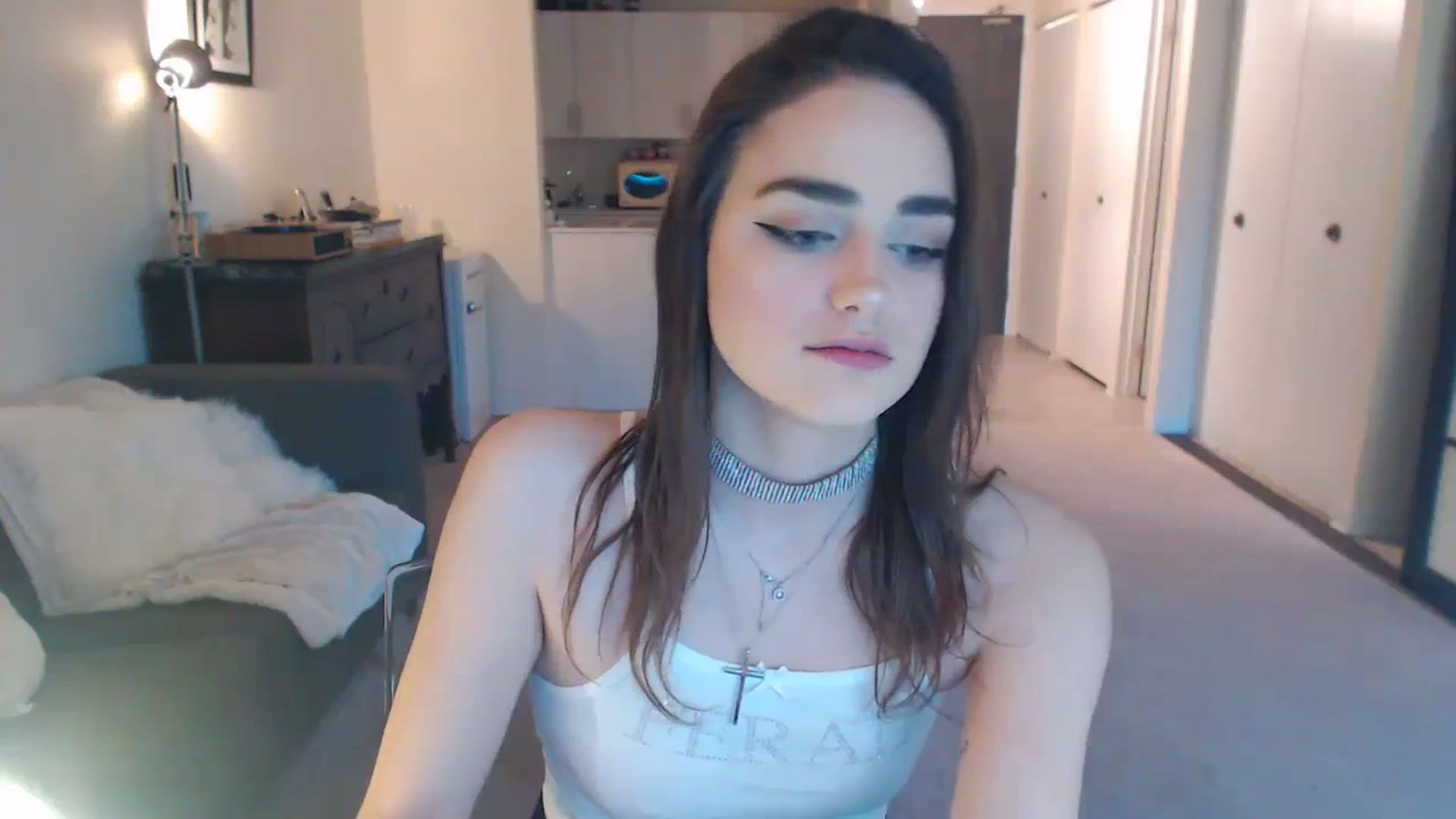 Gallery image thumbnail from angelpuppygrl's myfreecams stream on, 01/01/2024, 19:23 image 18 of 20