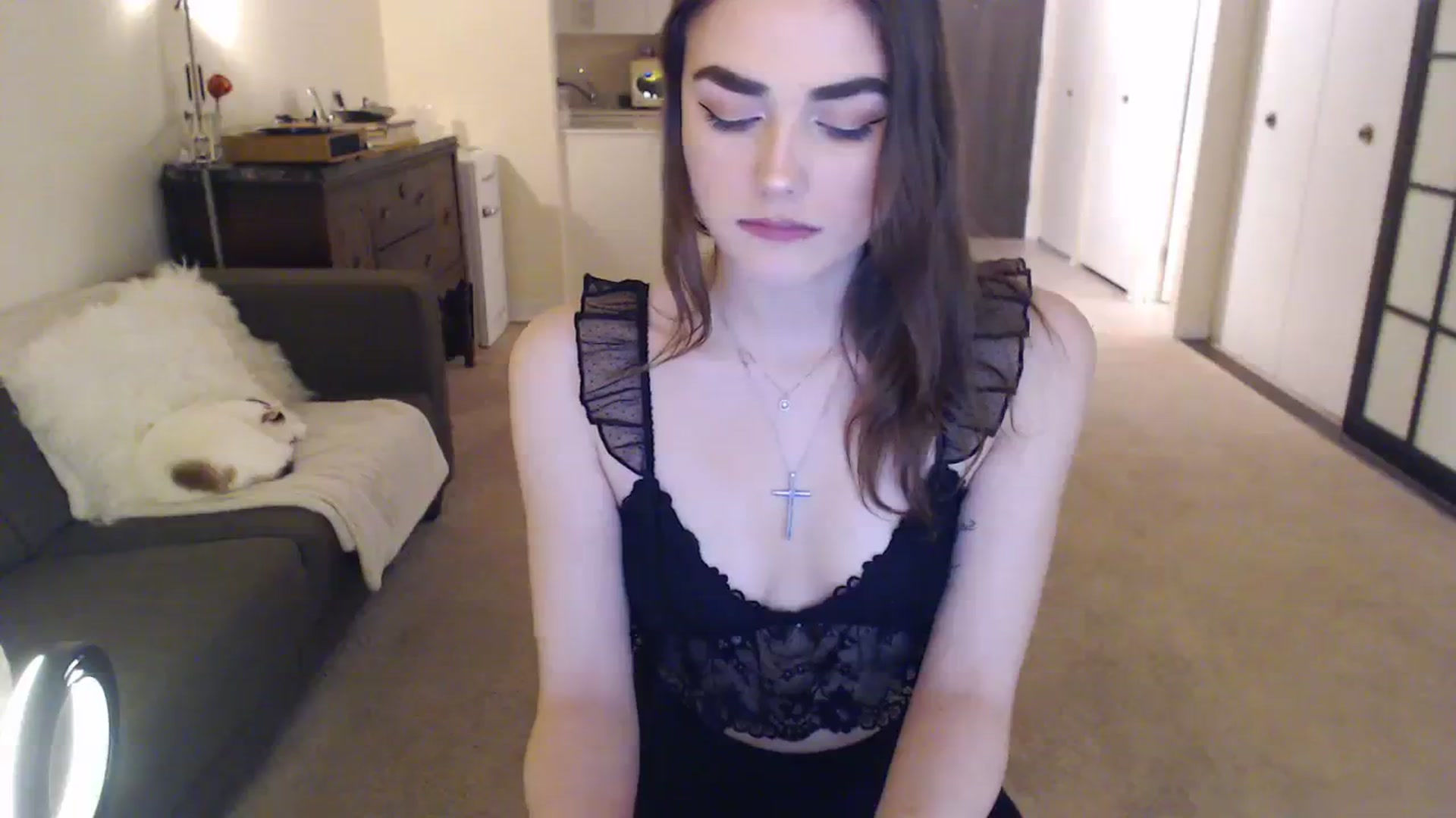 Gallery image thumbnail from angelpuppygrl's myfreecams stream on, 01/09/2024, 14:49 image 17 of 20