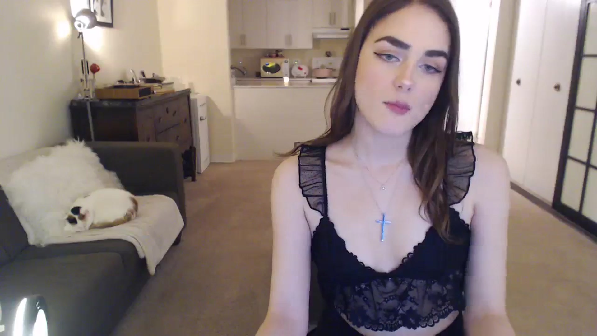 Gallery image thumbnail from angelpuppygrl's myfreecams stream on, 01/09/2024, 15:22 image 5 of 20