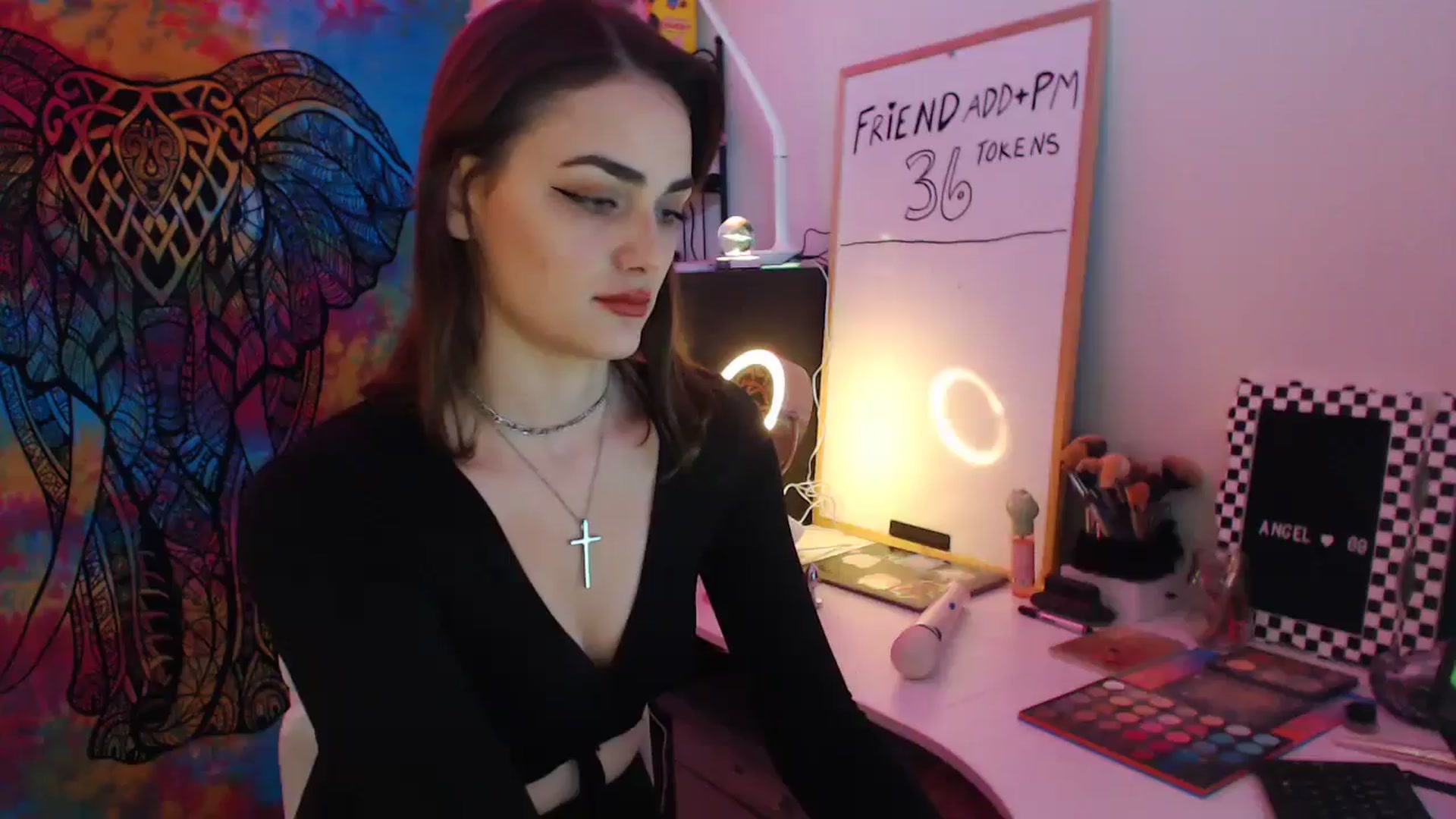 Gallery image thumbnail from angelpuppygrl's myfreecams stream on, 06/08/2024, 11:55 image 1 of 20