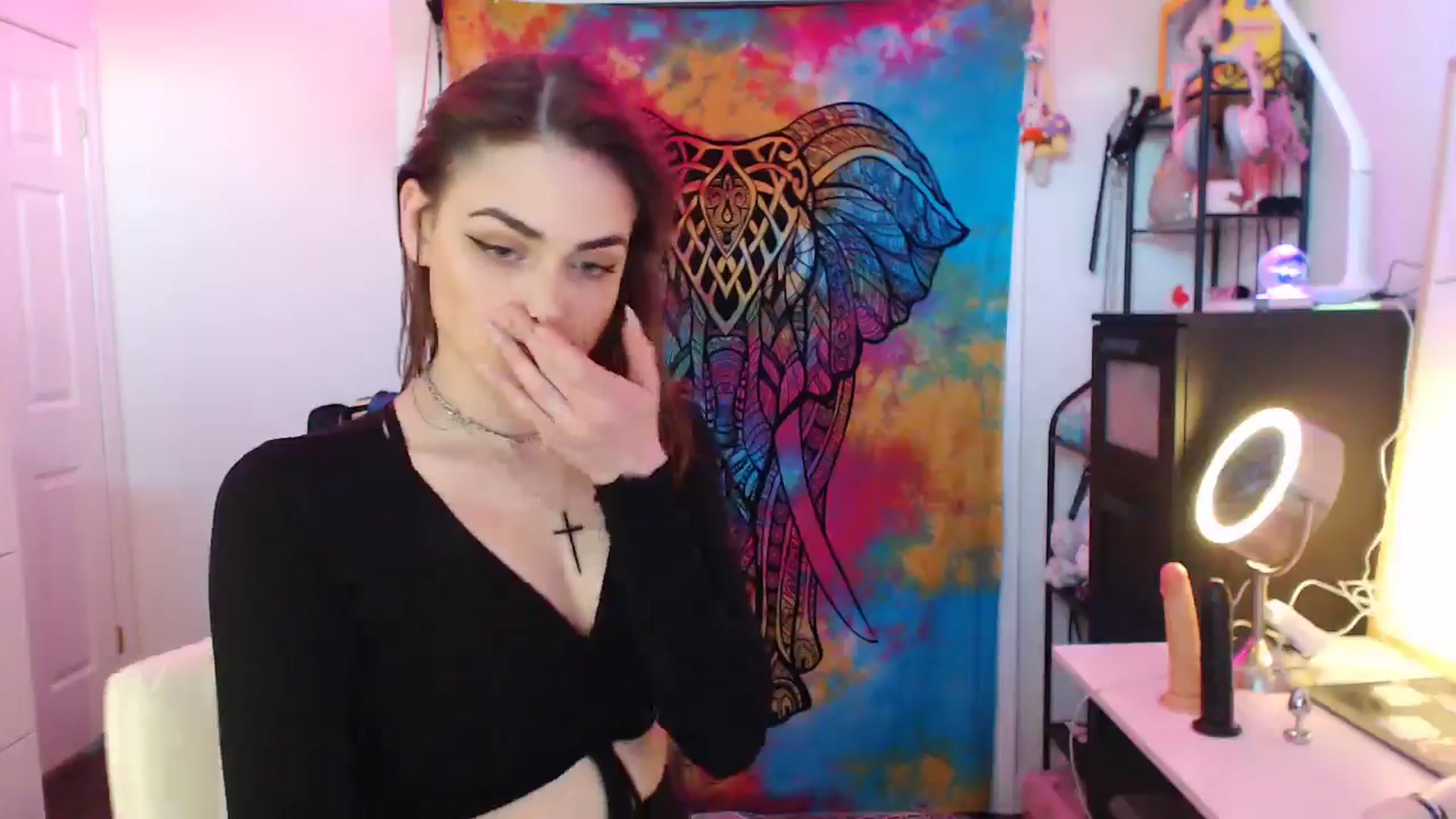 Gallery image thumbnail from angelpuppygrl's myfreecams stream on, 06/08/2024, 11:55 image 4 of 20