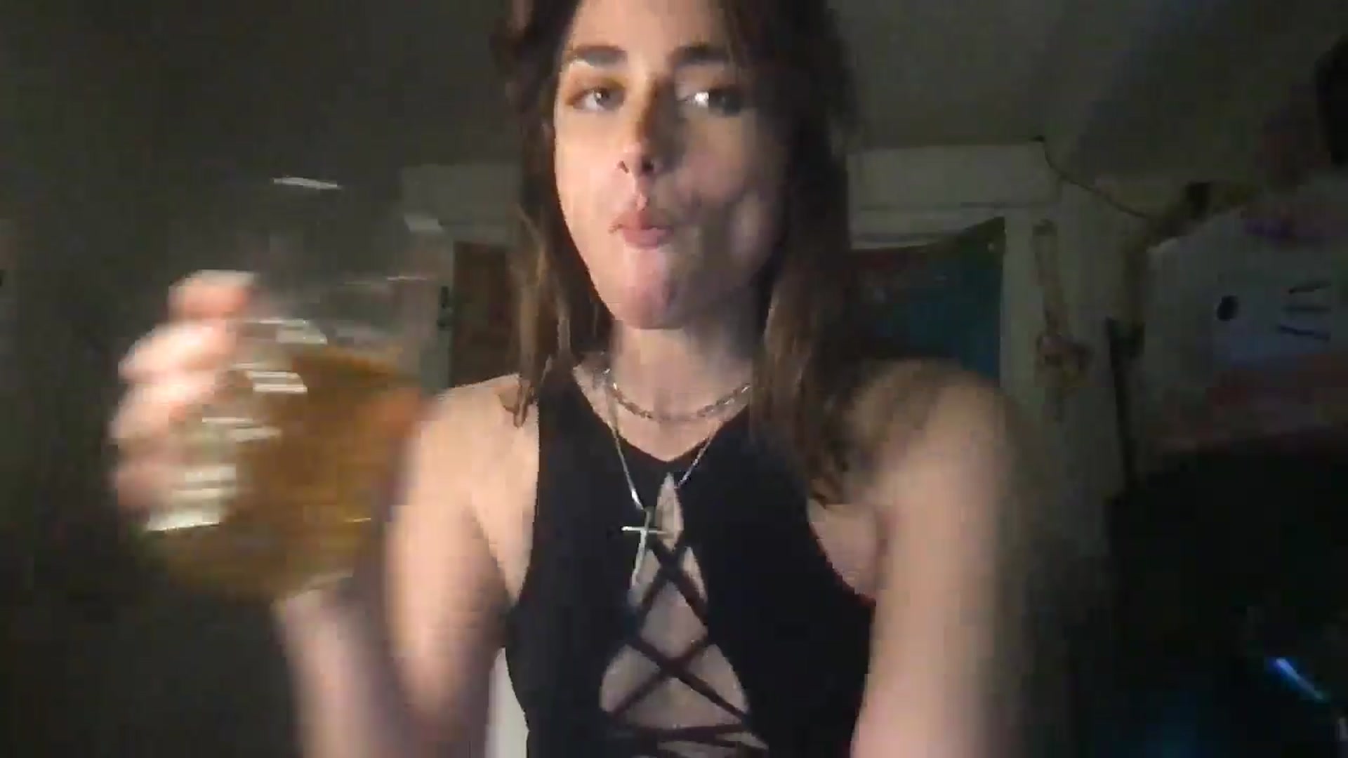 Gallery image thumbnail from angelpuppygrl's myfreecams stream on, 08/04/2024, 07:47 image 6 of 20