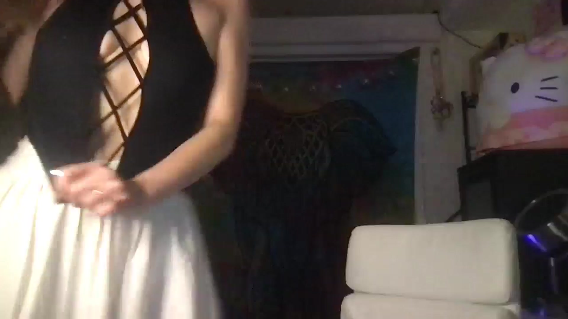 Gallery image thumbnail from angelpuppygrl's myfreecams stream on, 08/04/2024, 07:47 image 14 of 20