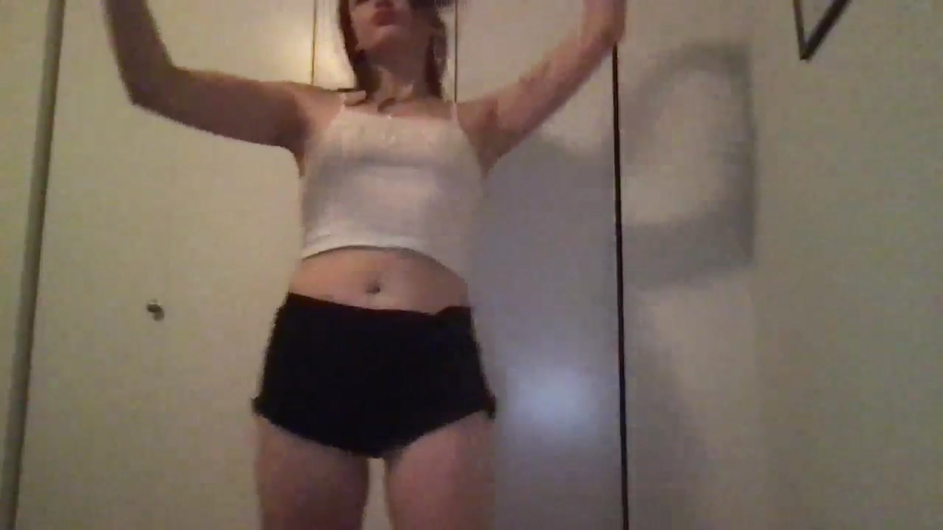 Gallery image thumbnail from angelpuppygrl's myfreecams stream on, 10/09/2024, 12:39 image 18 of 20