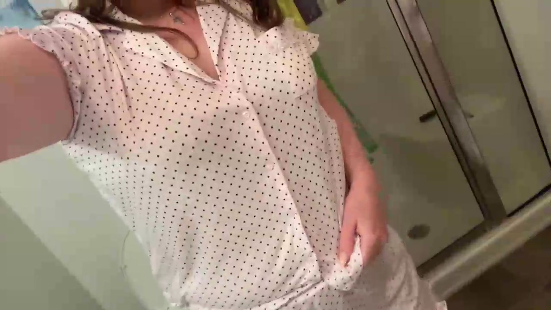 Gallery image thumbnail from angelpuppygrl's myfreecams stream on, 07/07/2026, 10:08 image 13 of 20