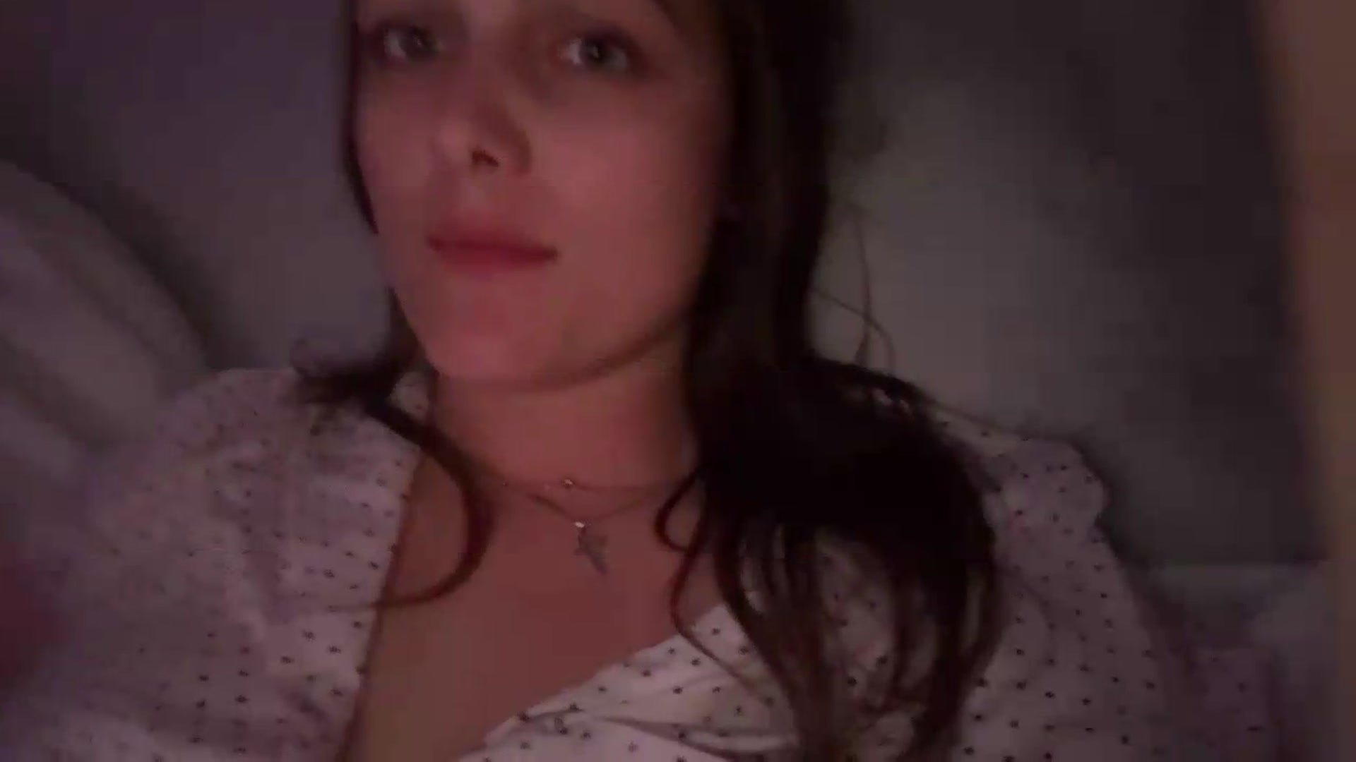 Gallery image thumbnail from angelpuppygrl's myfreecams stream on, 07/07/2026, 10:08 image 6 of 20