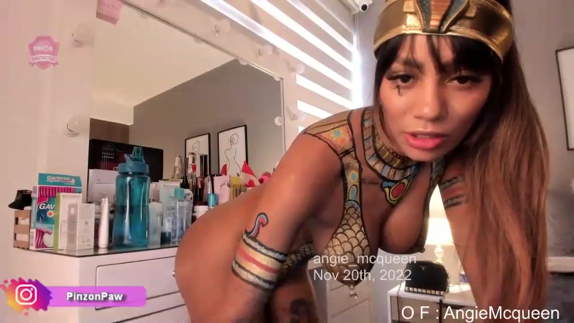 Gallery image thumbnail from angie_mcqueen's myfreecams stream on, 11/20/2022, 16:48 image 17 of 20