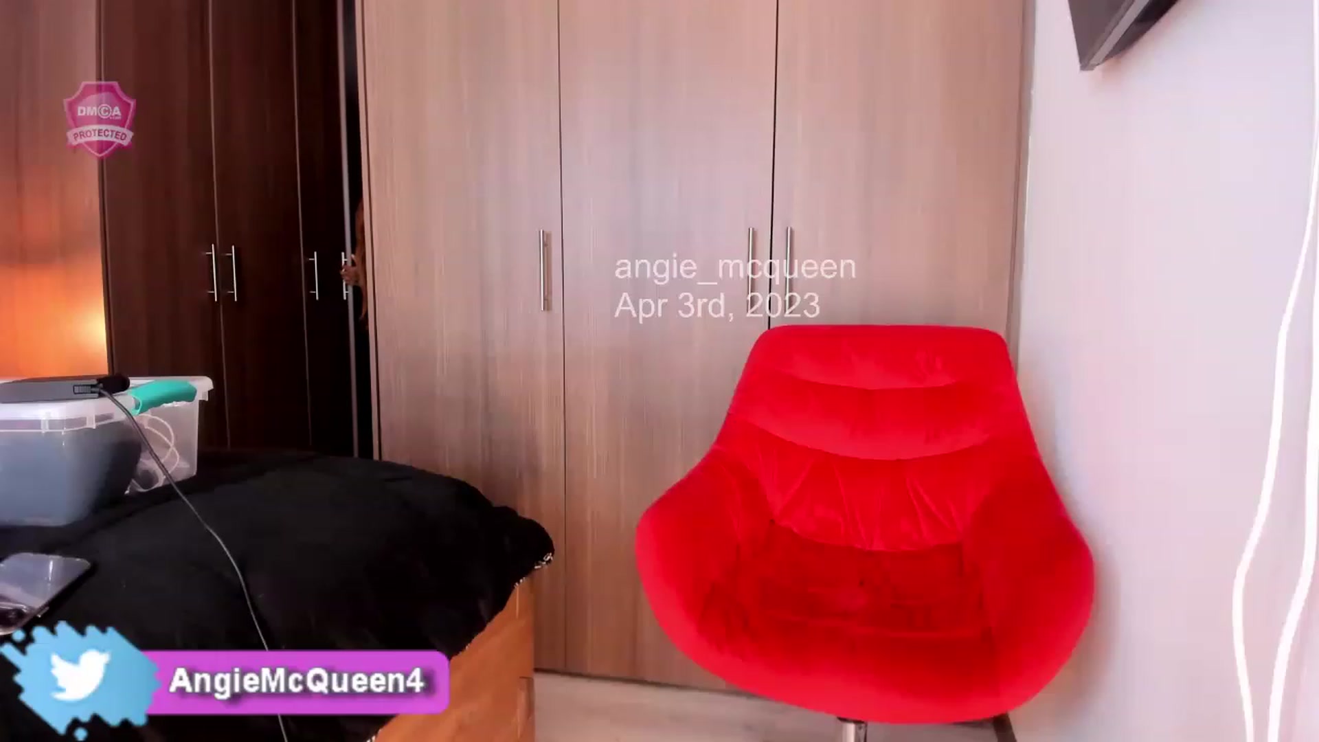 Gallery image thumbnail from angie_mcqueen's myfreecams stream on, 04/03/2023, 21:56 image 18 of 20