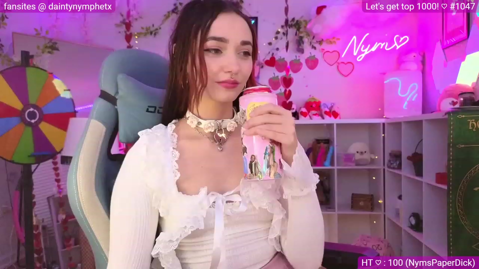 Gallery image thumbnail from angle_bb's myfreecams stream on, 02/25/2024, 05:54 image 1 of 20