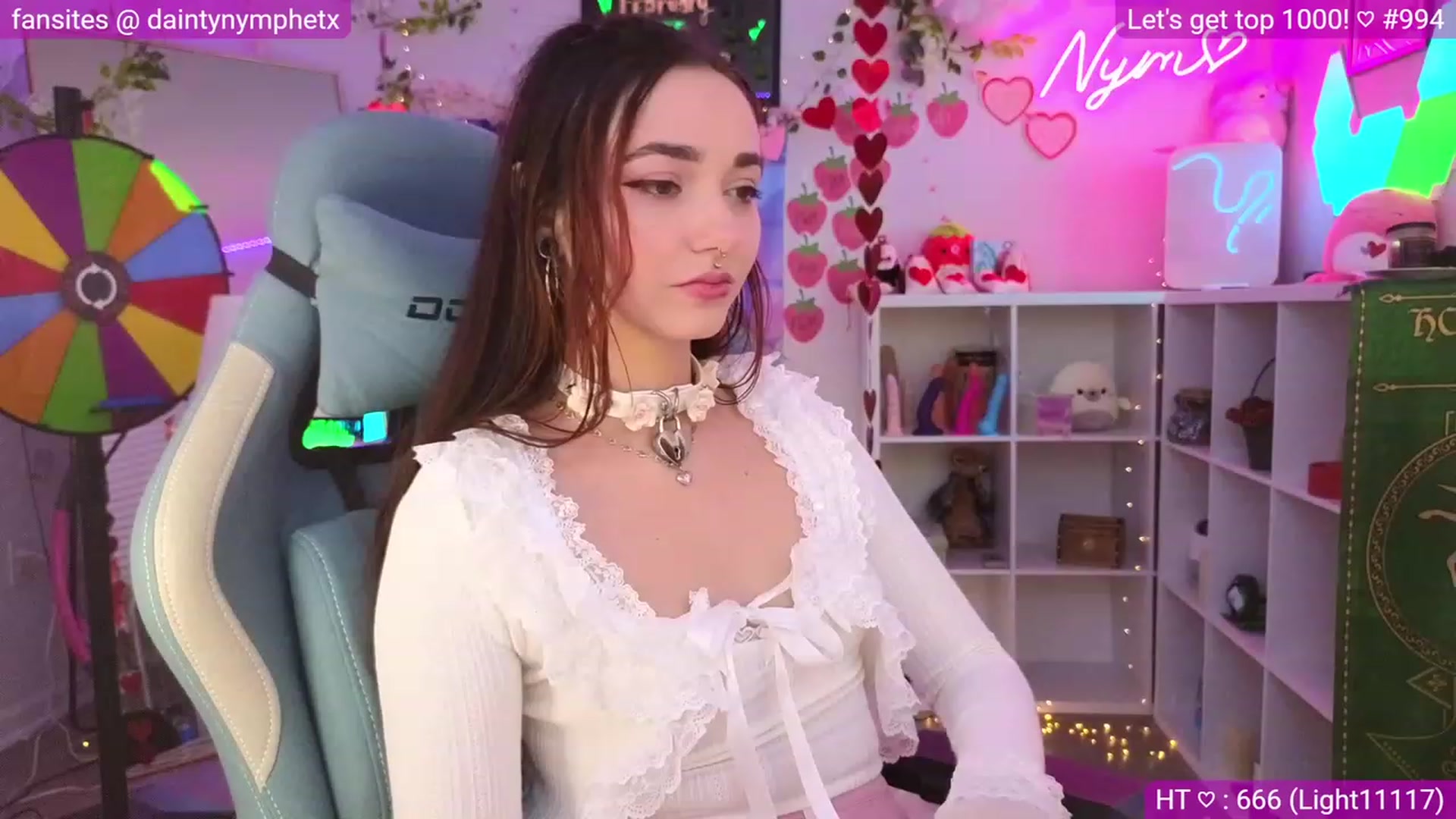 Gallery image thumbnail from angle_bb's myfreecams stream on, 02/25/2024, 05:54 image 11 of 20