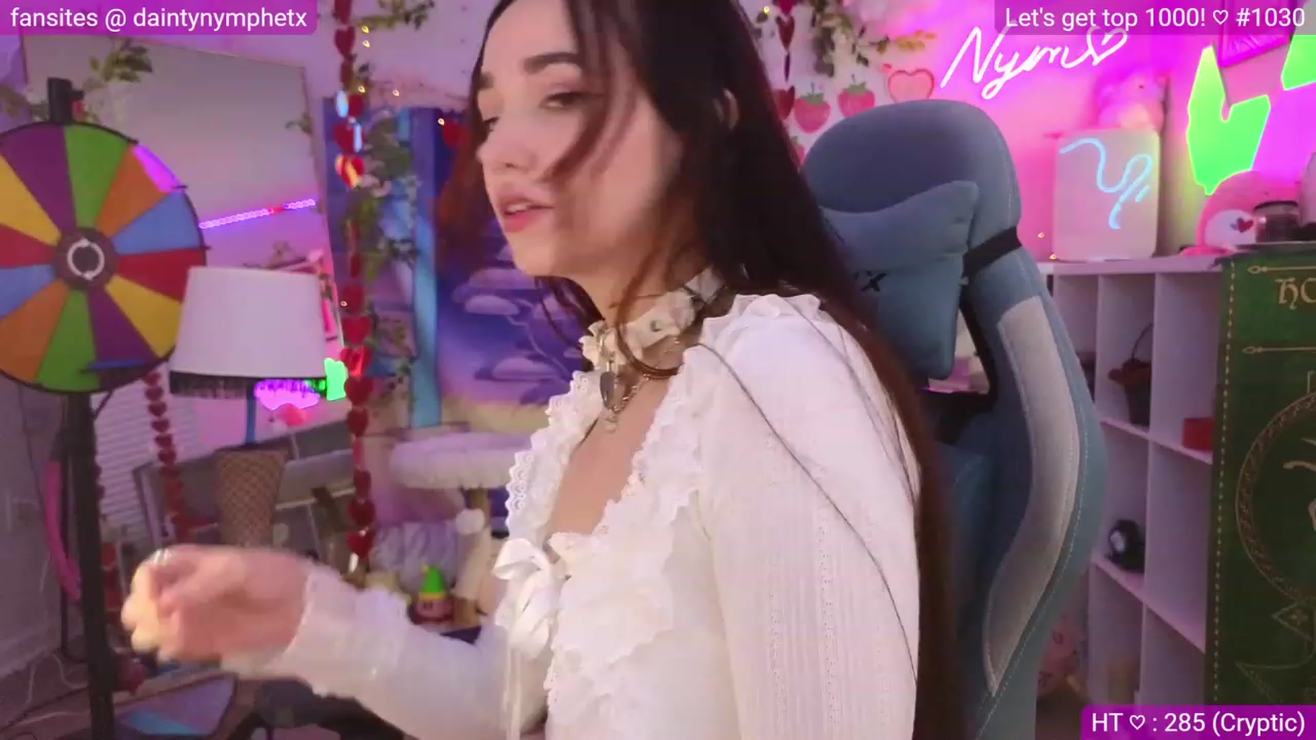 Gallery image thumbnail from angle_bb's myfreecams stream on, 02/25/2024, 05:54 image 6 of 20