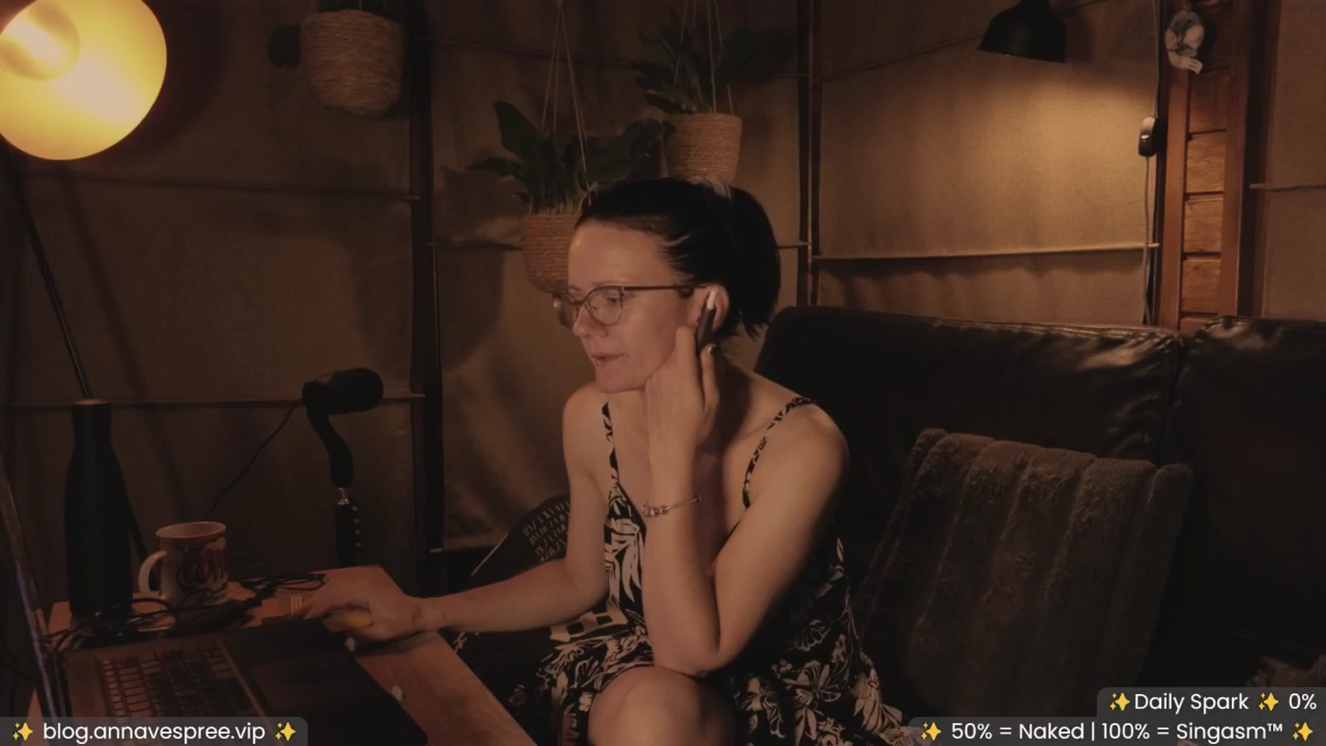Gallery image thumbnail from annavespree's myfreecams stream on, 08/02/2024, 22:19 image 10 of 20