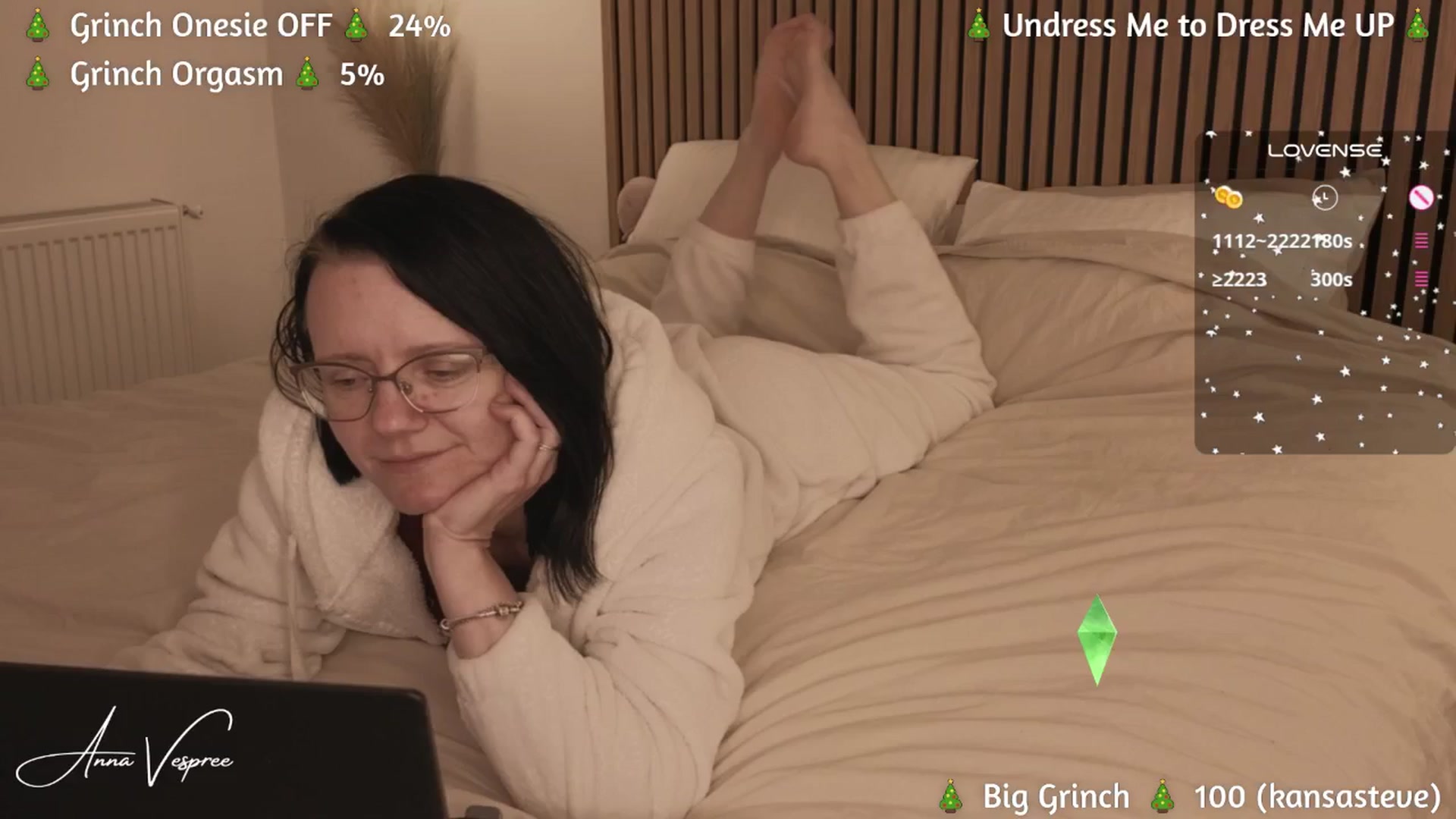 Gallery image thumbnail from annavespree's myfreecams stream on, 12/17/2024, 21:36 image 7 of 20