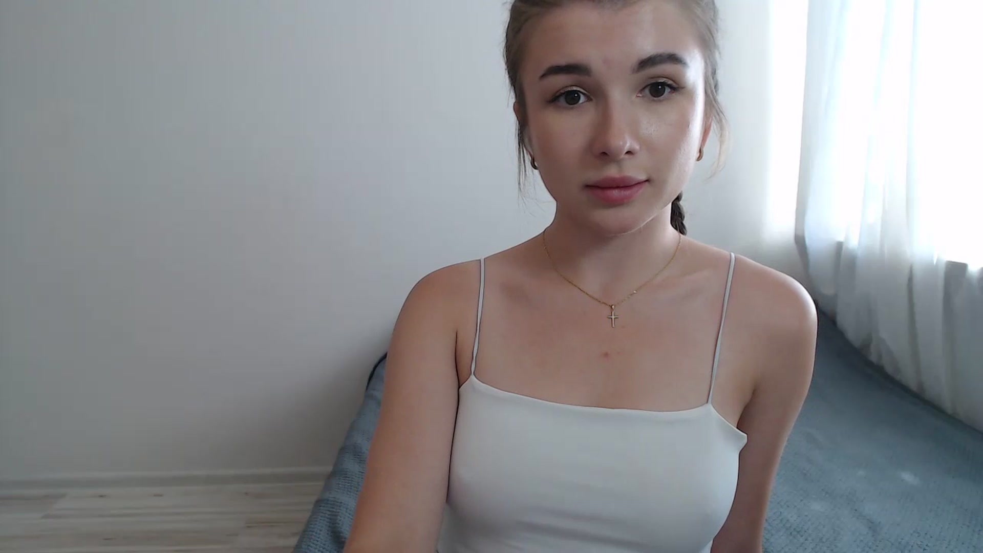 Gallery image thumbnail from anncandy_'s myfreecams stream on, 06/29/2023, 13:00 image 16 of 20
