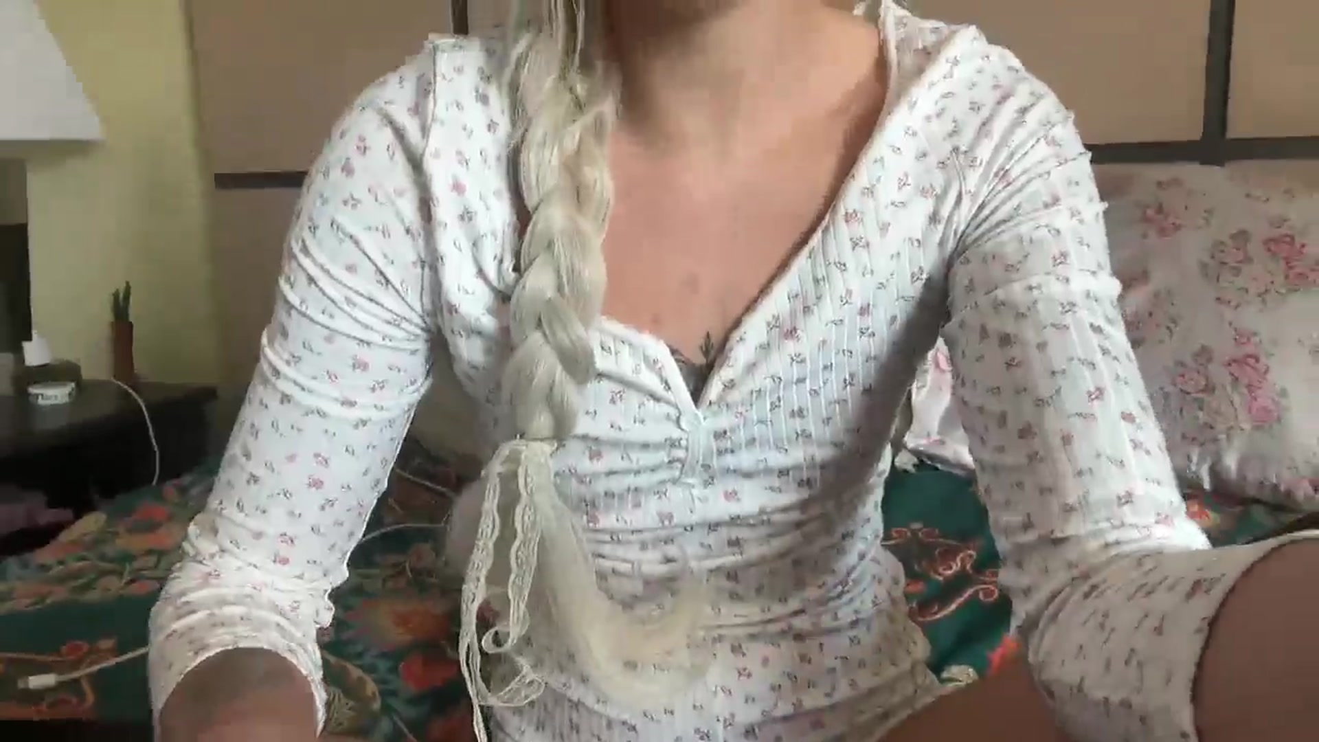 Gallery image thumbnail from annieangel18's myfreecams stream on, 08/07/2025, 16:10 image 5 of 20
