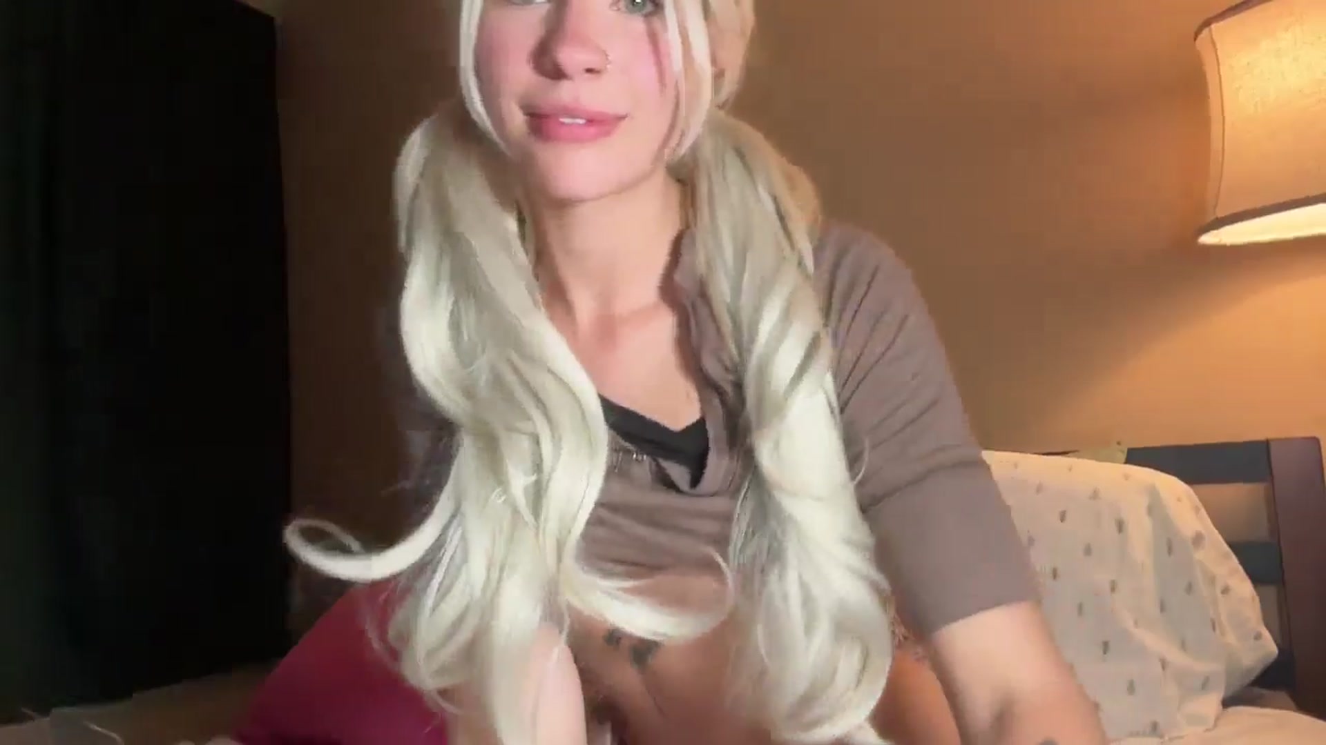 Gallery image thumbnail from annieangel18's myfreecams stream on, 09/04/2025, 20:10 image 13 of 20