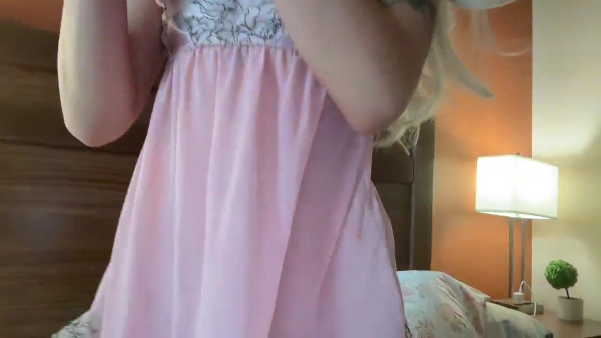 Gallery image thumbnail from annieangel18's myfreecams stream on, 10/01/2025, 15:56 image 11 of 20