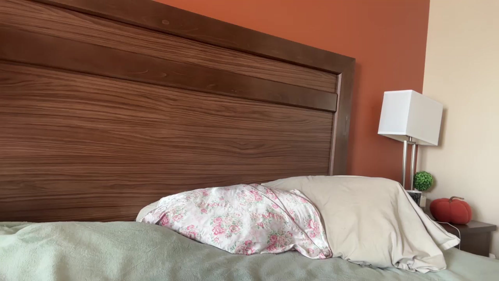 Gallery image thumbnail from annieangel18's myfreecams stream on, 10/10/2025, 17:55 image 3 of 20