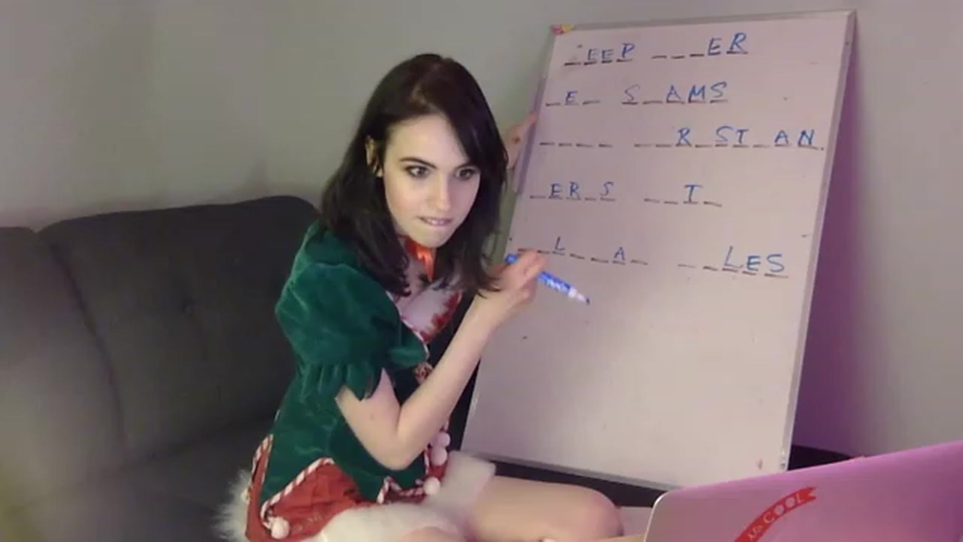 Gallery image thumbnail from antidreamgirl's myfreecams stream on, 12/04/2022, 07:27 image 18 of 20