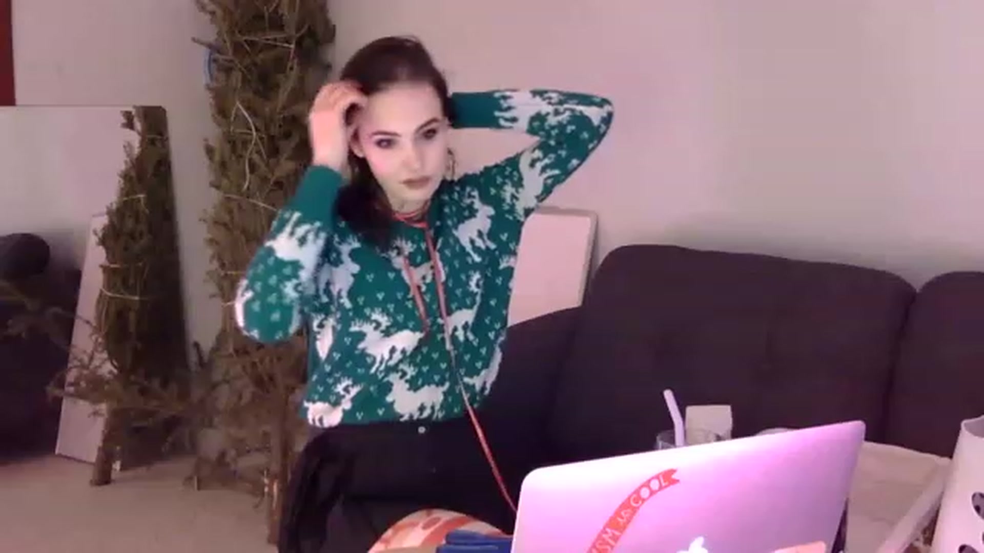 Gallery image thumbnail from antidreamgirl's myfreecams stream on, 12/23/2022, 10:16 image 16 of 20