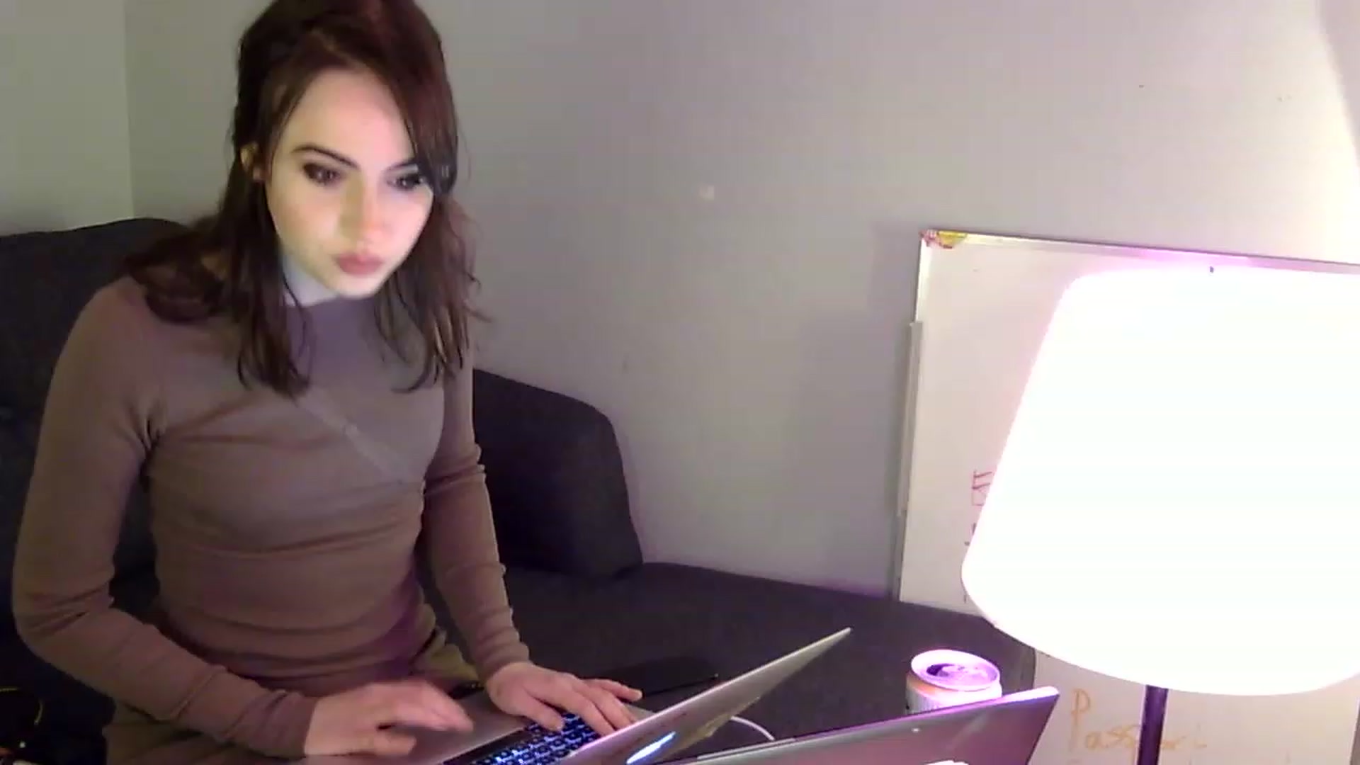 Gallery image thumbnail from antidreamgirl's myfreecams stream on, 02/15/2023, 07:06 image 2 of 20