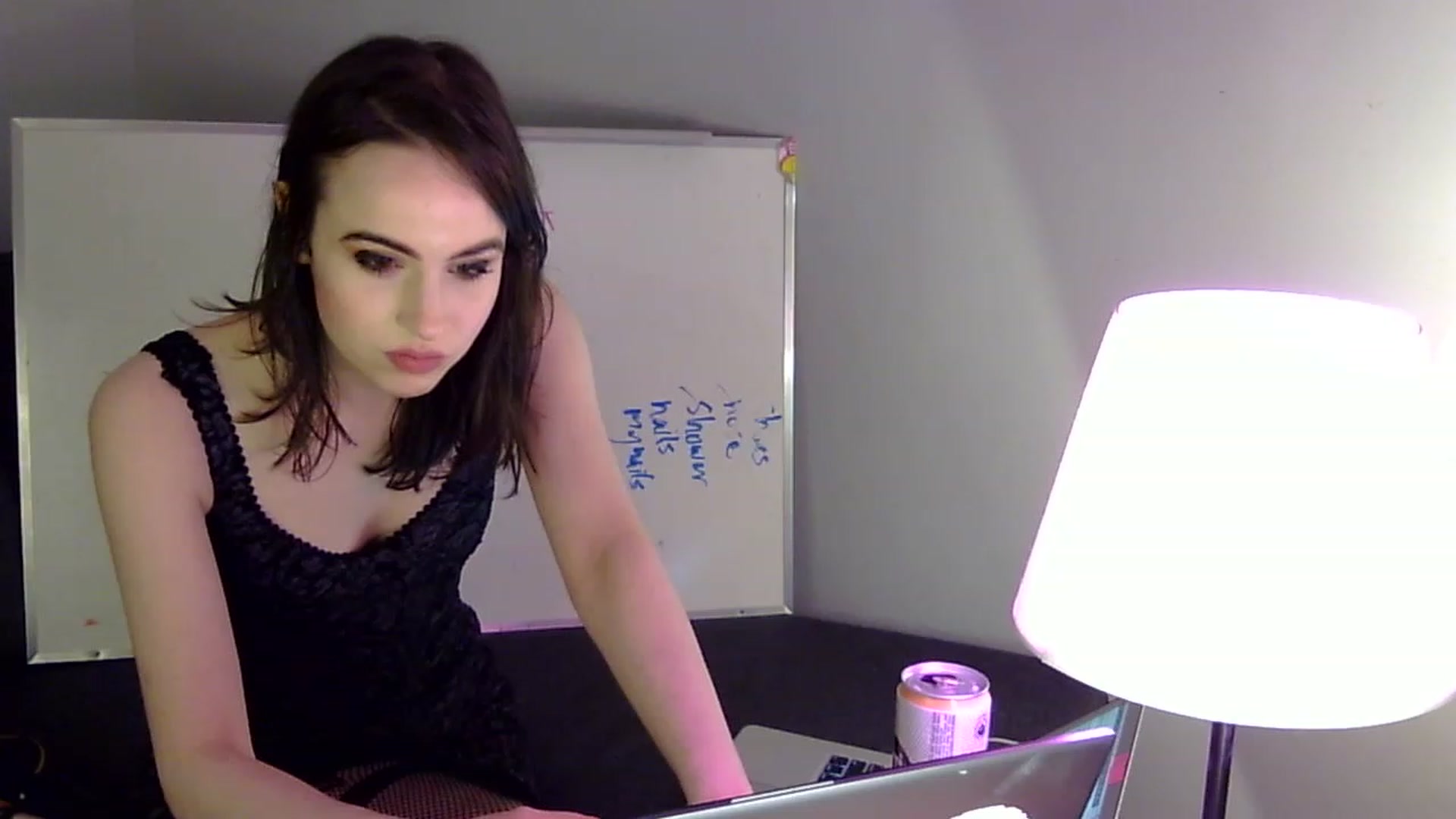 Gallery image thumbnail from antidreamgirl's myfreecams stream on, 02/15/2023, 07:06 image 14 of 20