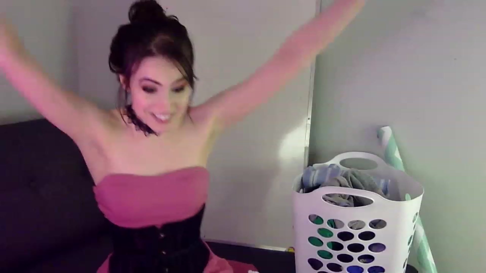 Gallery image thumbnail from antidreamgirl's myfreecams stream on, 02/15/2023, 11:47 image 19 of 20
