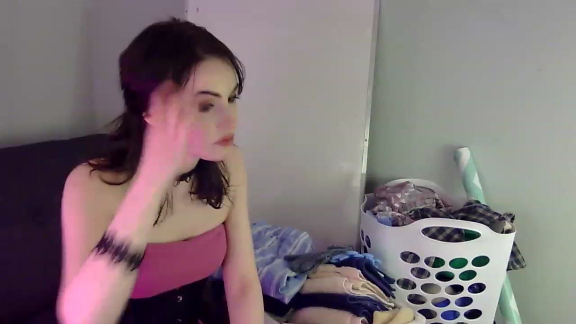 Gallery image thumbnail from antidreamgirl's myfreecams stream on, 02/15/2023, 11:47 image 16 of 20