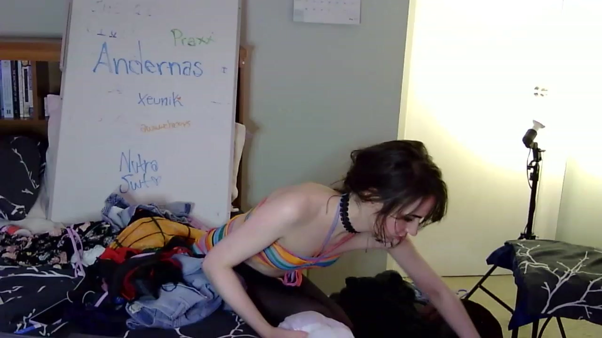 Gallery image thumbnail from antidreamgirl's myfreecams stream on, 05/19/2023, 06:21 image 15 of 20