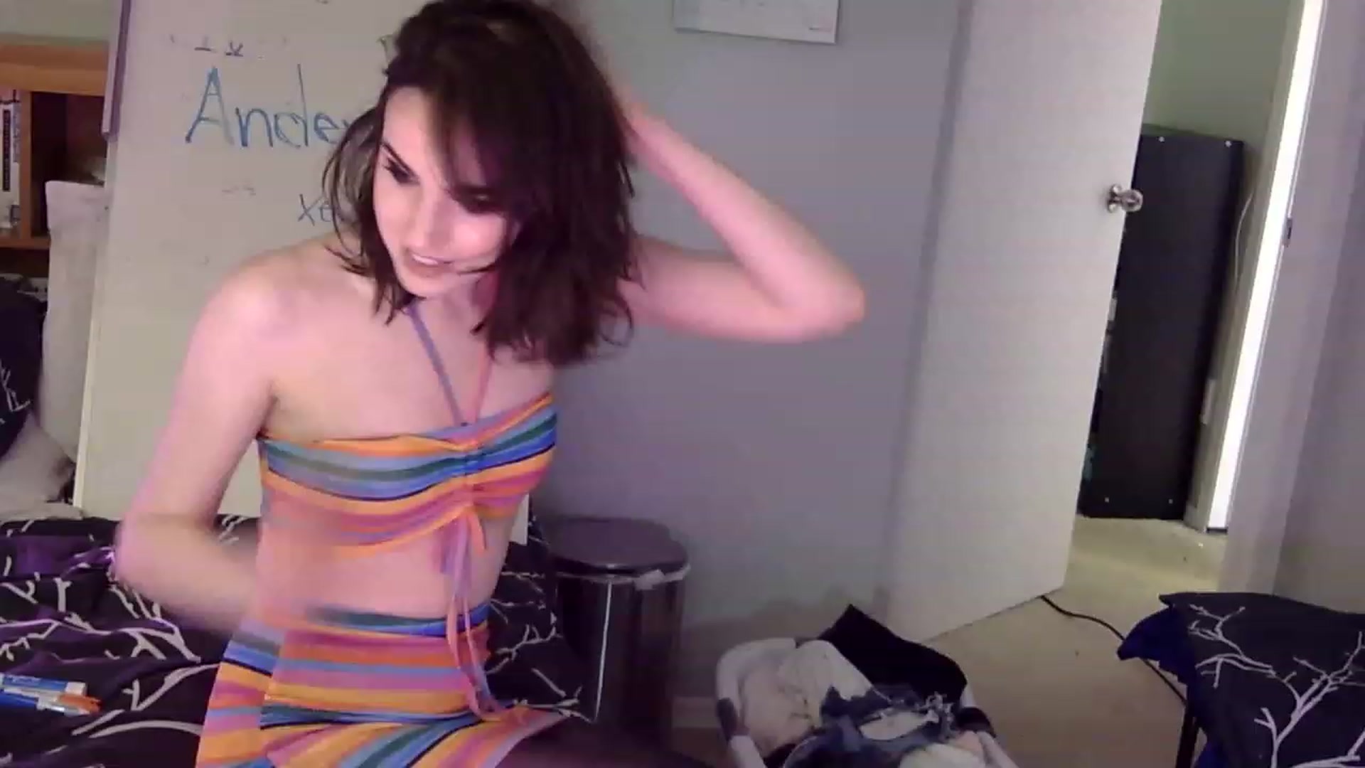 Gallery image thumbnail from antidreamgirl's myfreecams stream on, 05/19/2023, 08:39 image 8 of 20