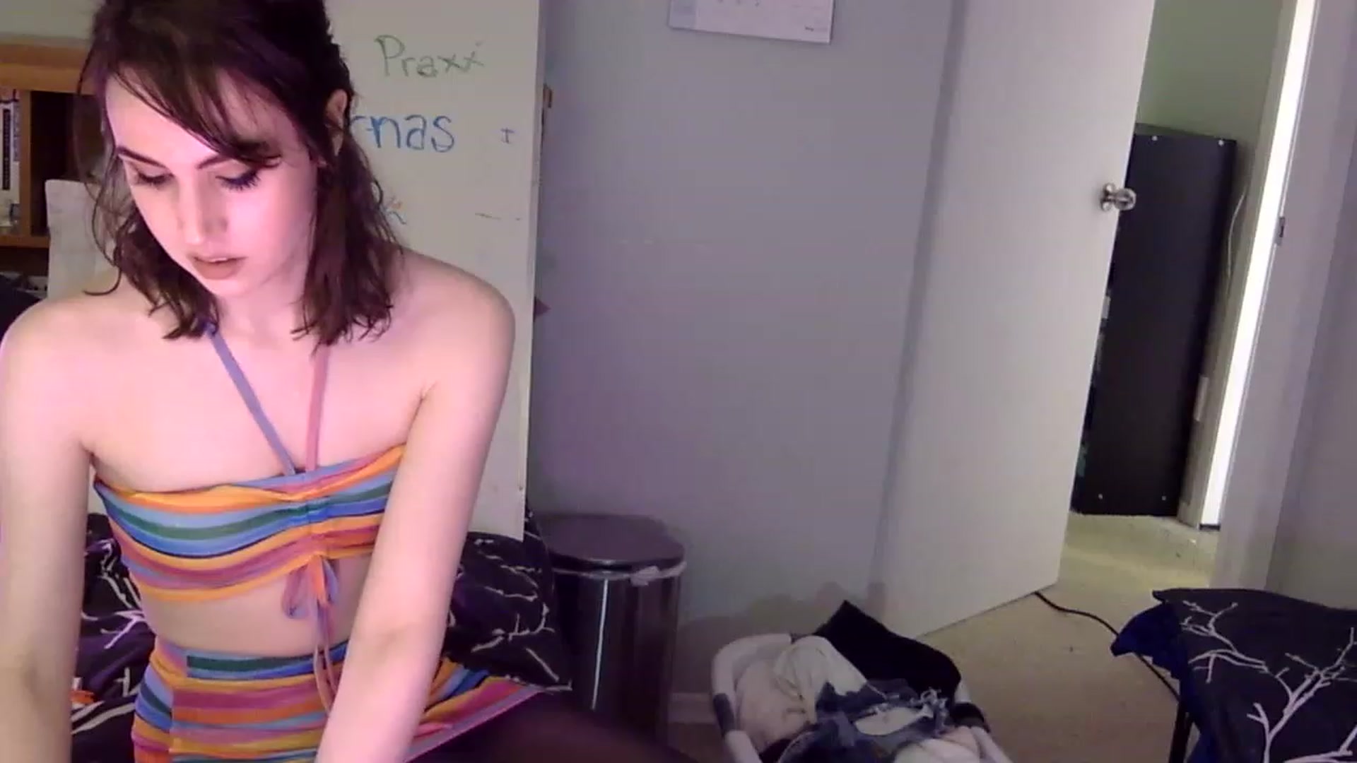 Gallery image thumbnail from antidreamgirl's myfreecams stream on, 05/19/2023, 08:39 image 7 of 20